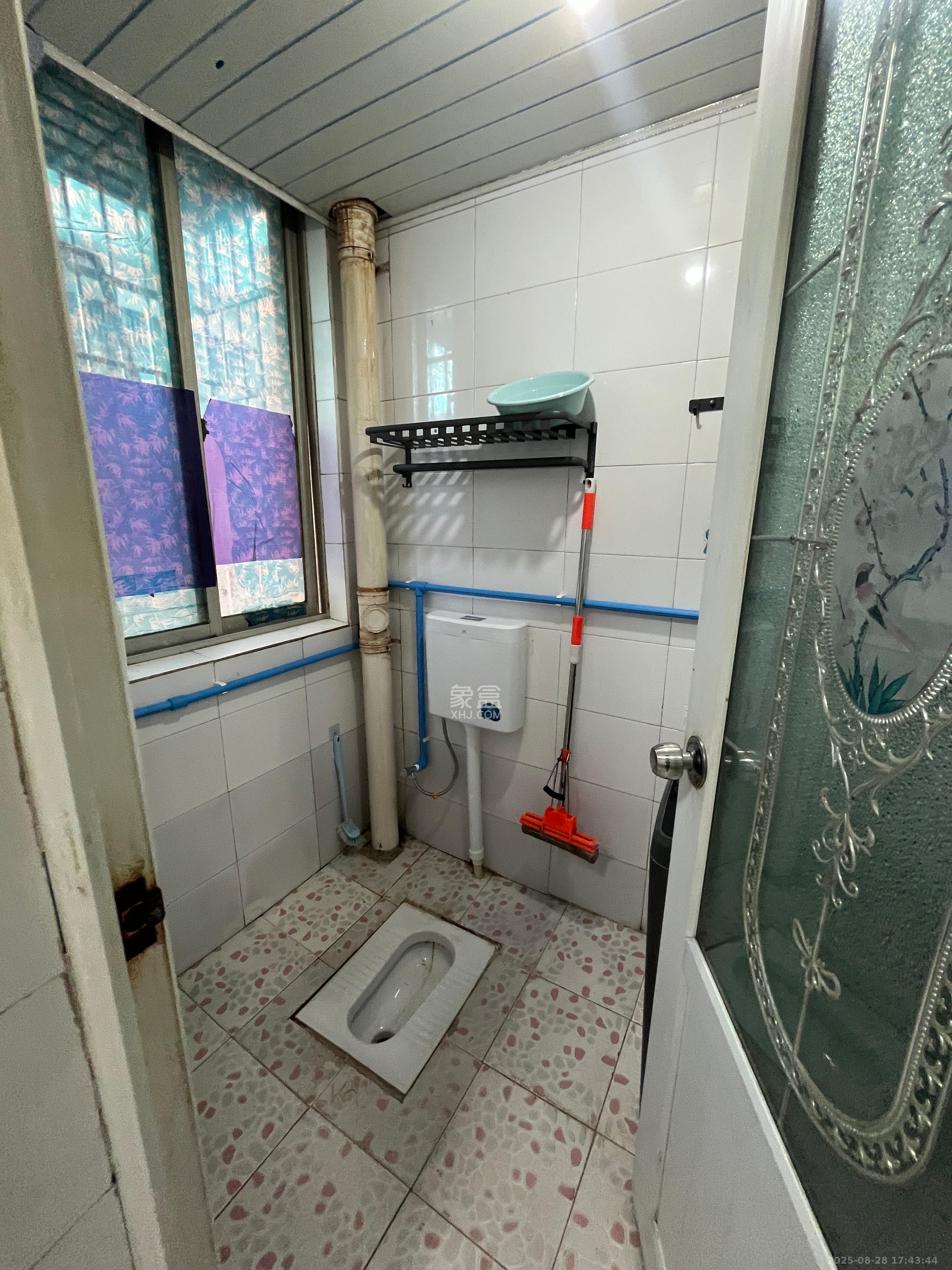 茶子山小区  2室2厅1卫   1800.00元/月室内图