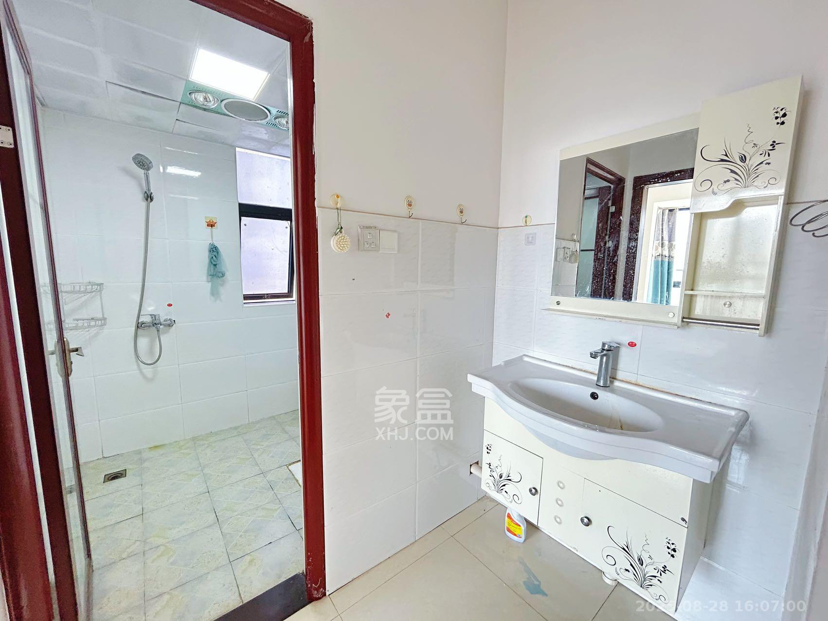 湘江世纪城融江苑 2室2厅1卫 1700.0元/月 湘江世纪城融江苑 2室2厅1卫 1700.0元/月室内图