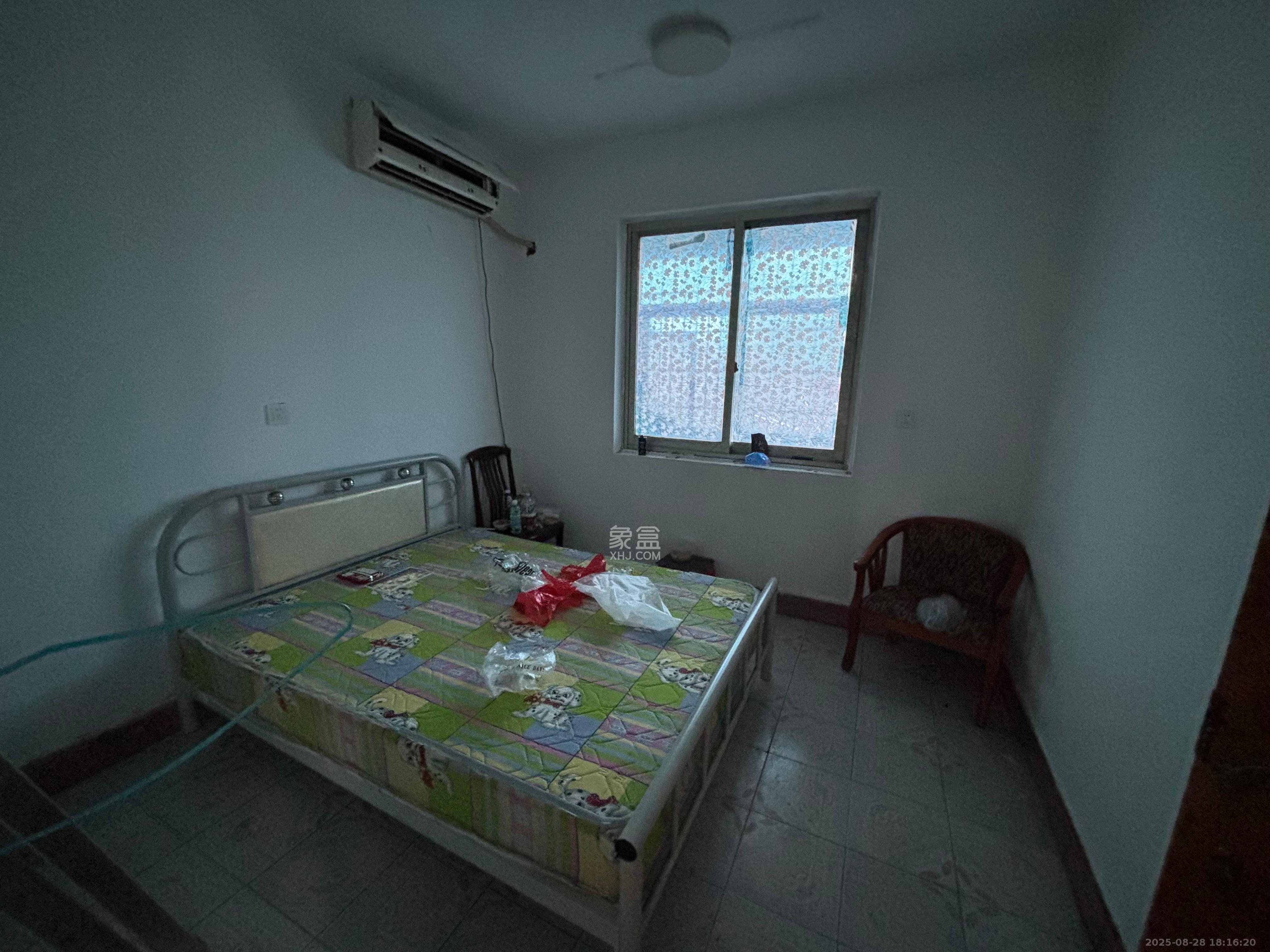 洞井商贸城 2室1厅1卫 1000.0元/月 洞井商贸城 2室1厅1卫 1000.0元/月室内图