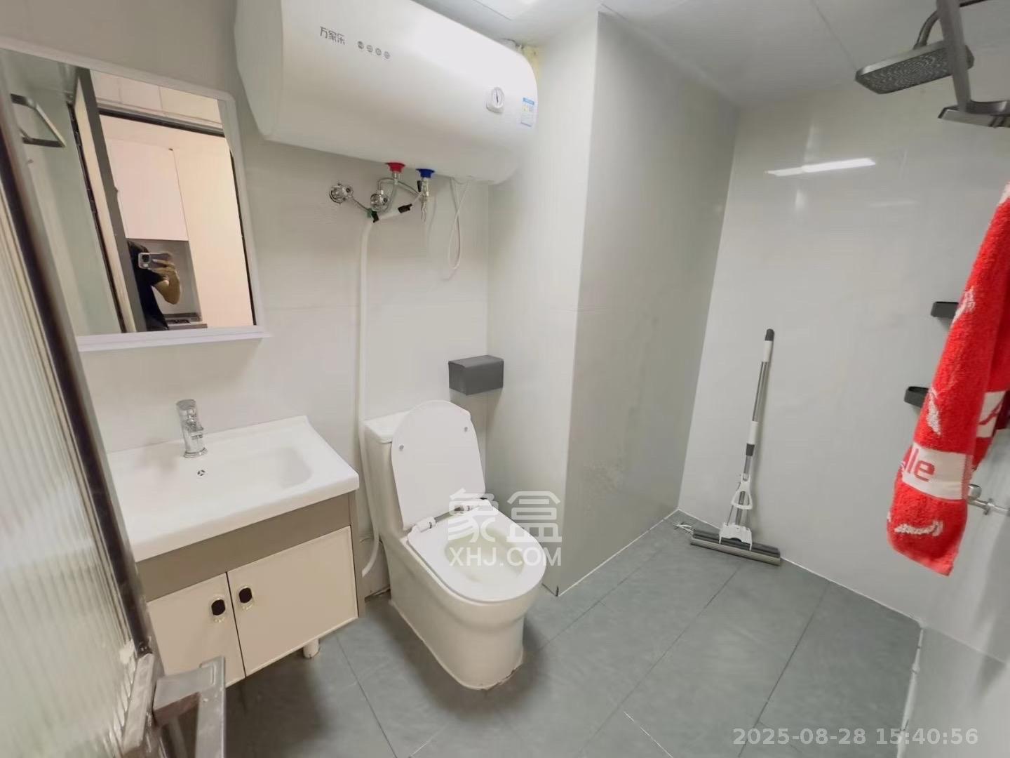 碧桂园印象  2室1厅1卫    2300.0元/月室内图