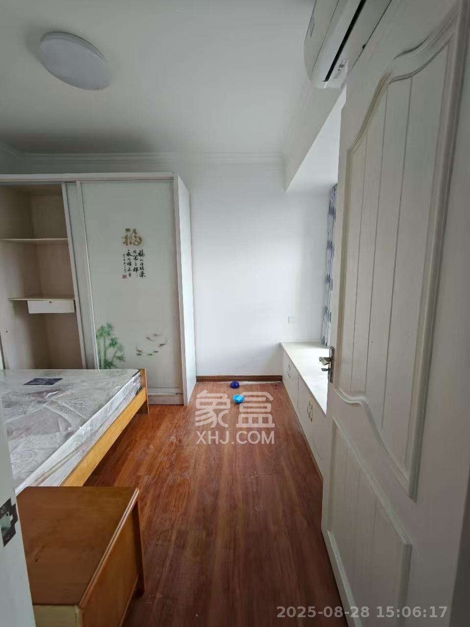 佳兆业水岸新都  4室2厅2卫    1800.0元/月室内图