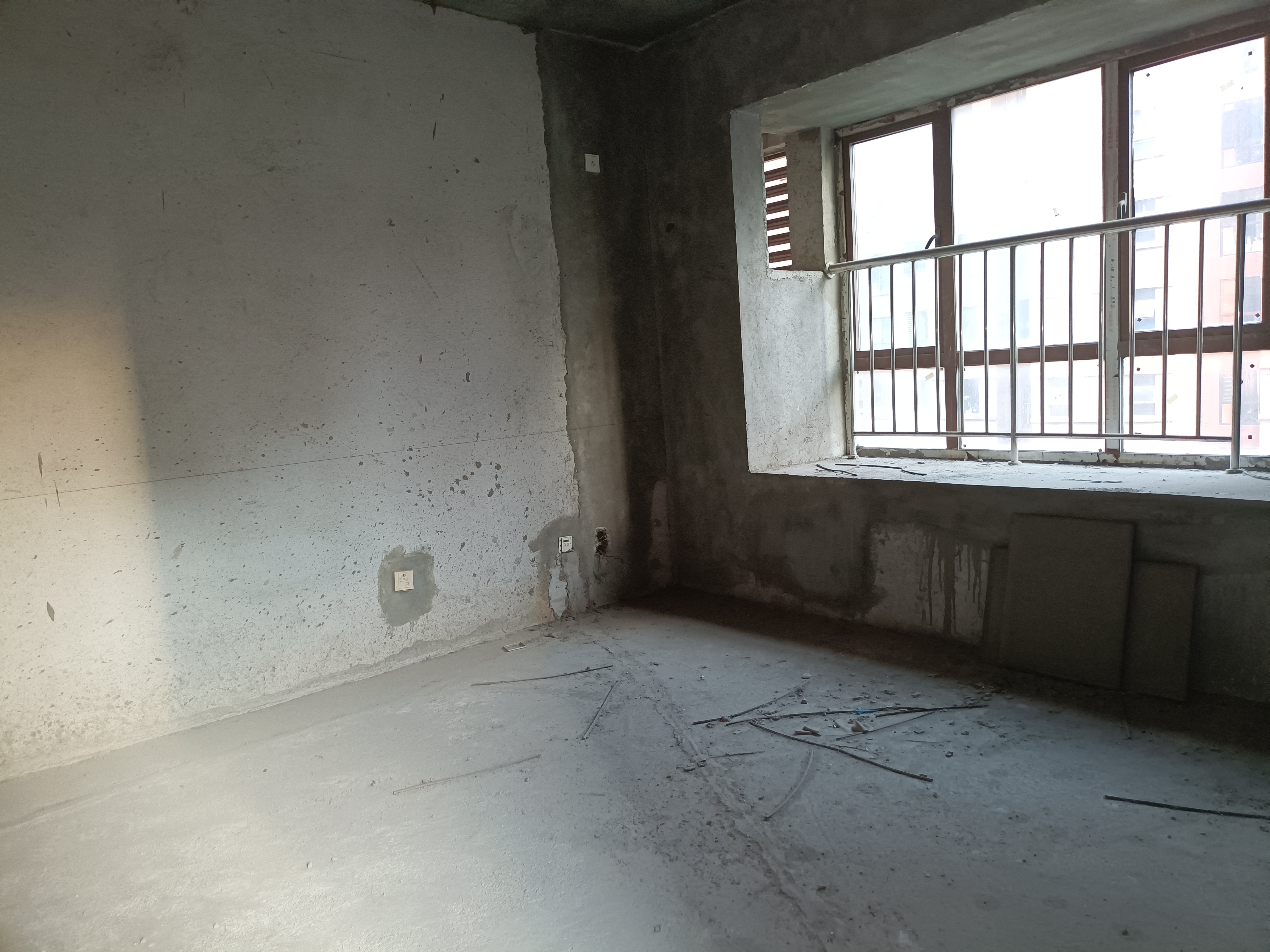 湾田和悦  4室2厅2卫    81.8万 湾田和悦  4室2厅2卫    81.8万客厅