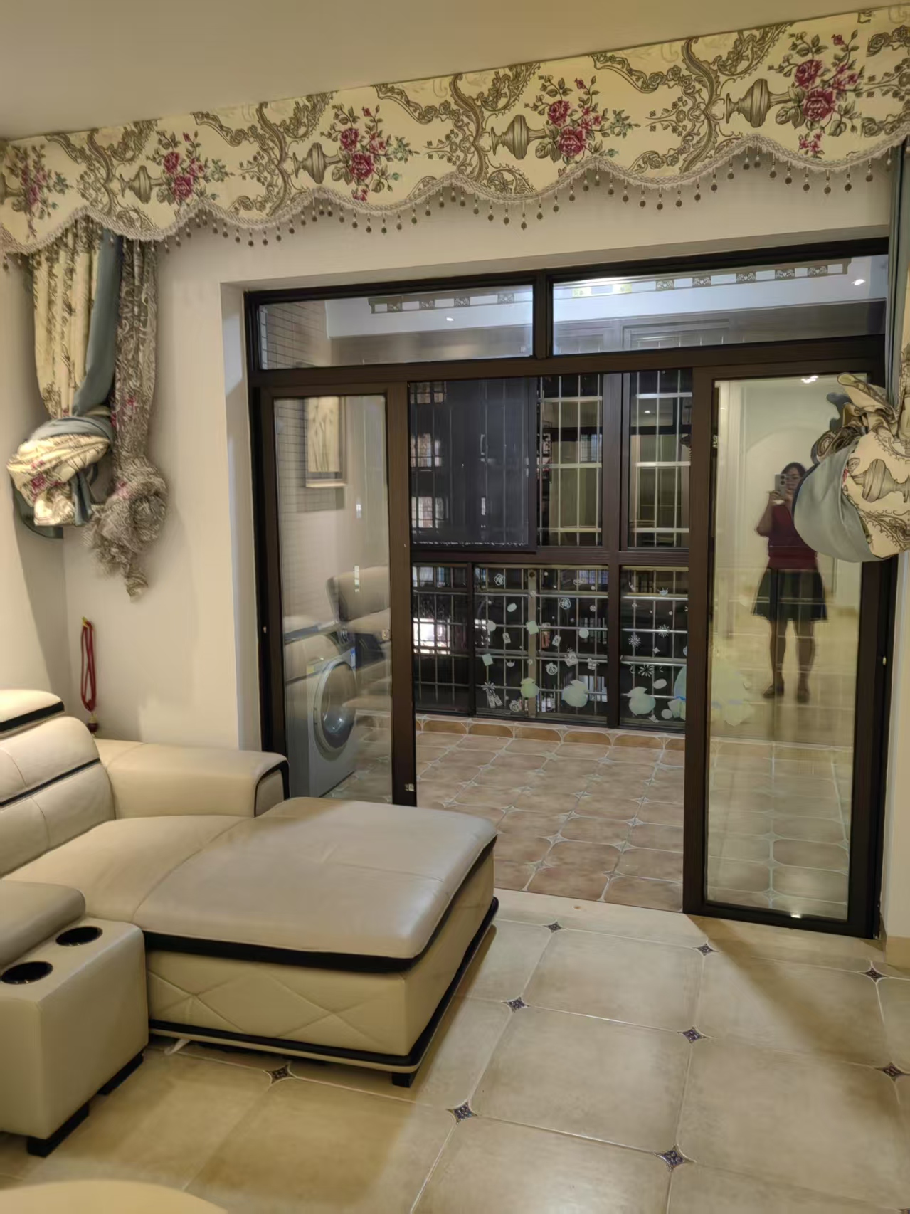 海悦东方  3室1厅1卫    3200.0元/月 海悦东方  3室1厅1卫    3200.0元/月室内图