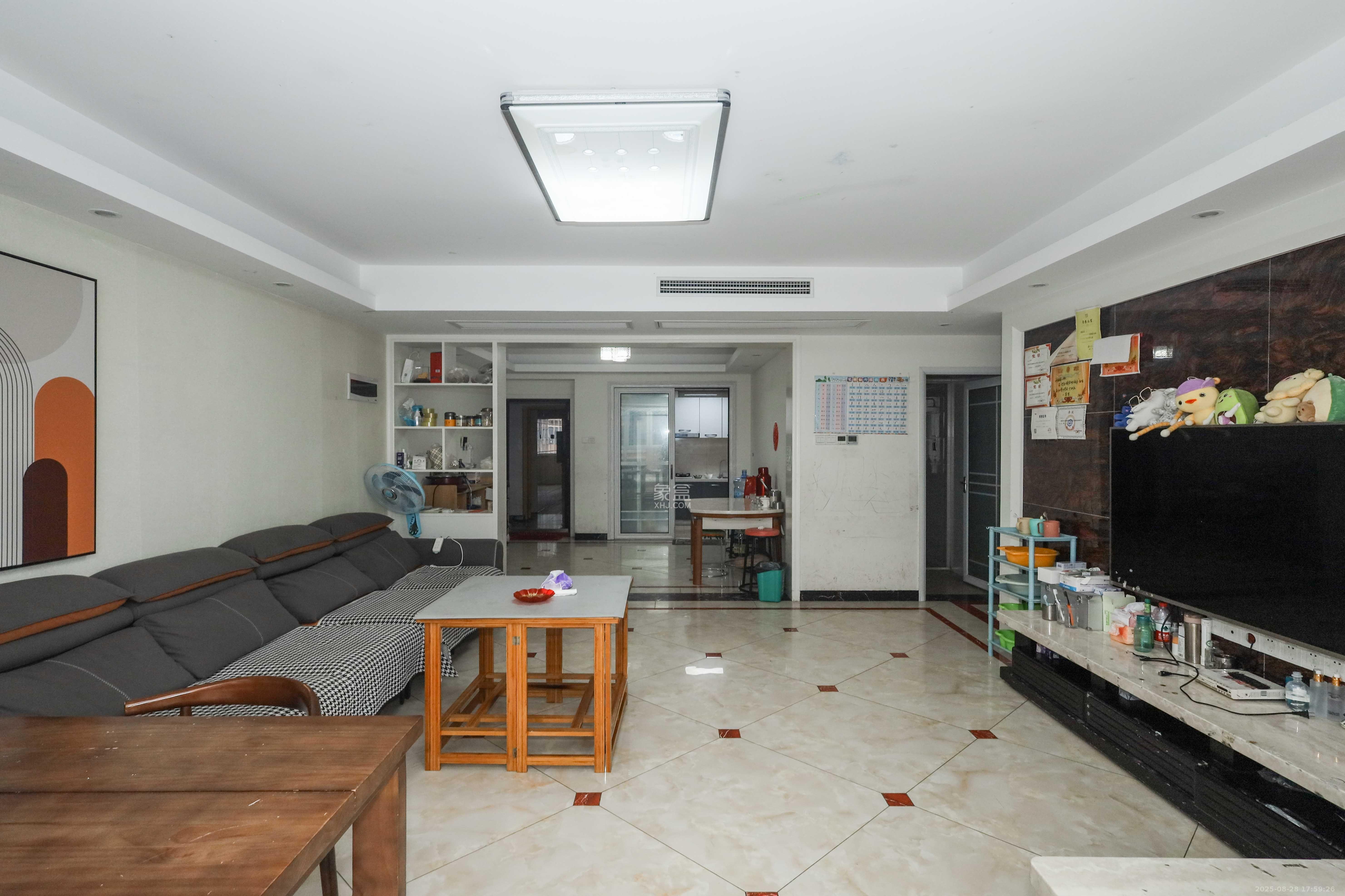 梅溪峰汇(房聚梅溪壹中心) 4室2厅1卫 4000.0元/月 梅溪峰汇(房聚梅溪壹中心) 4室2厅1卫 4000.0元/月室内图