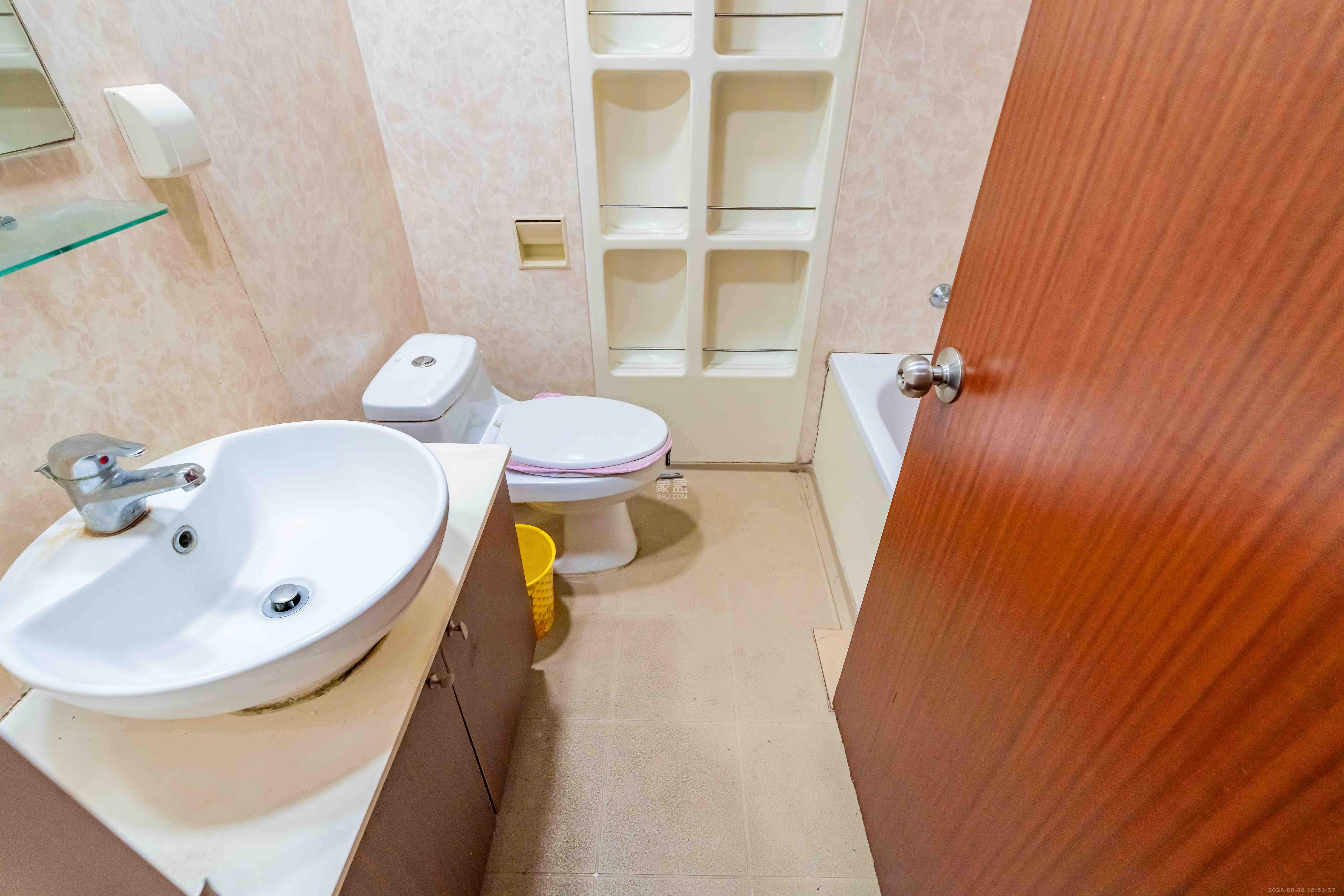 盛世美居荷园 2室2厅2卫 3000.0元/月 盛世美居荷园 2室2厅2卫 3000.0元/月室内图