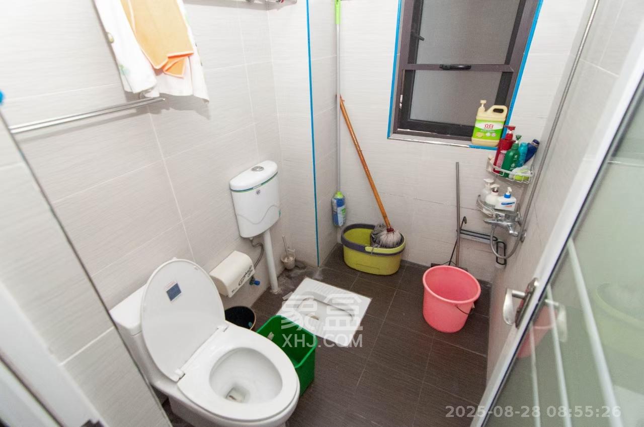 金茂梅溪湖 3室1厅1卫 2400.0元/月 金茂梅溪湖 3室1厅1卫 2400.0元/月室内图