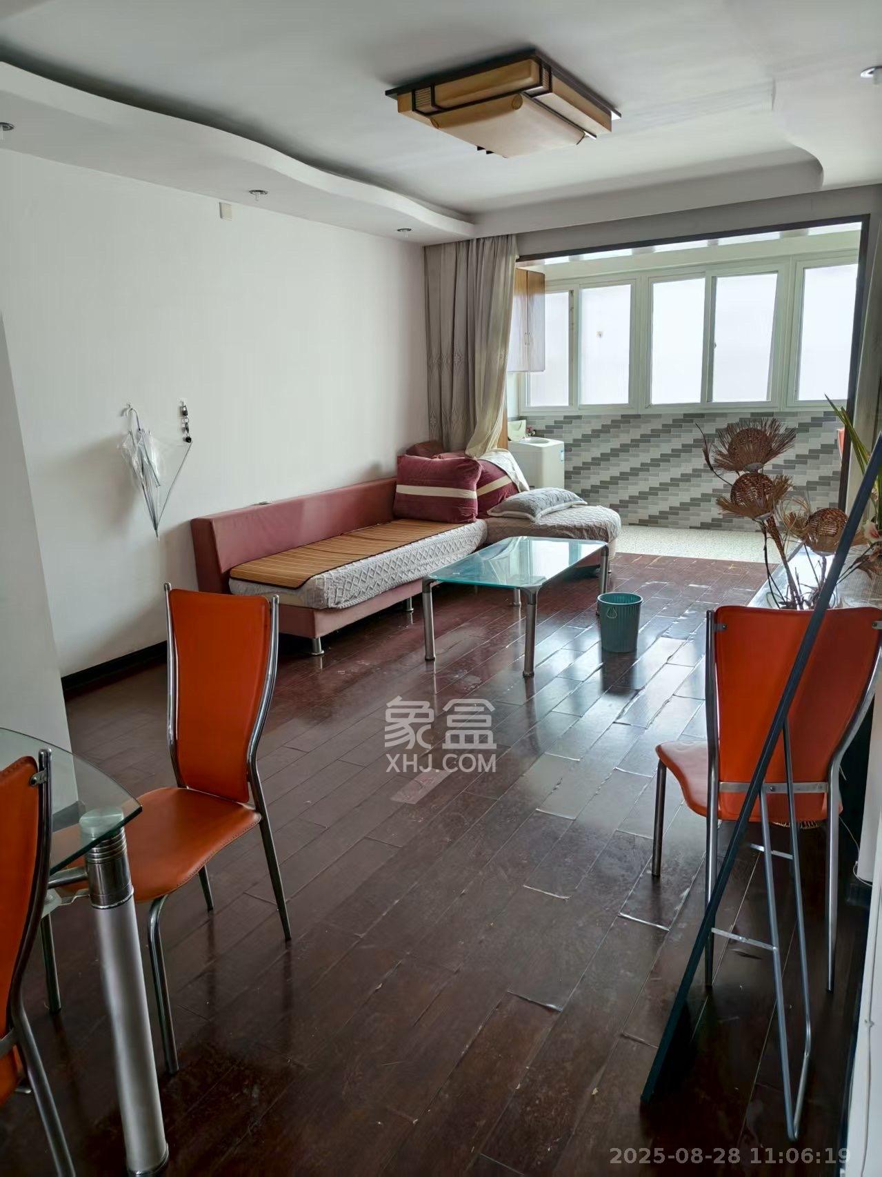 佳园星城  1室0厅0卫    1350.0元/月 佳园星城  1室0厅0卫    1350.0元/月室内图