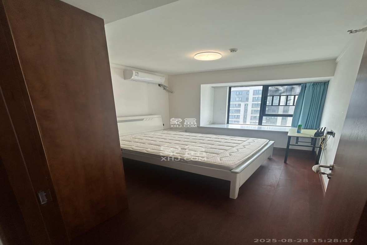 梅溪悦章  4室2厅2卫    4000.0元/月 梅溪悦章  4室2厅2卫    4000.0元/月室内图