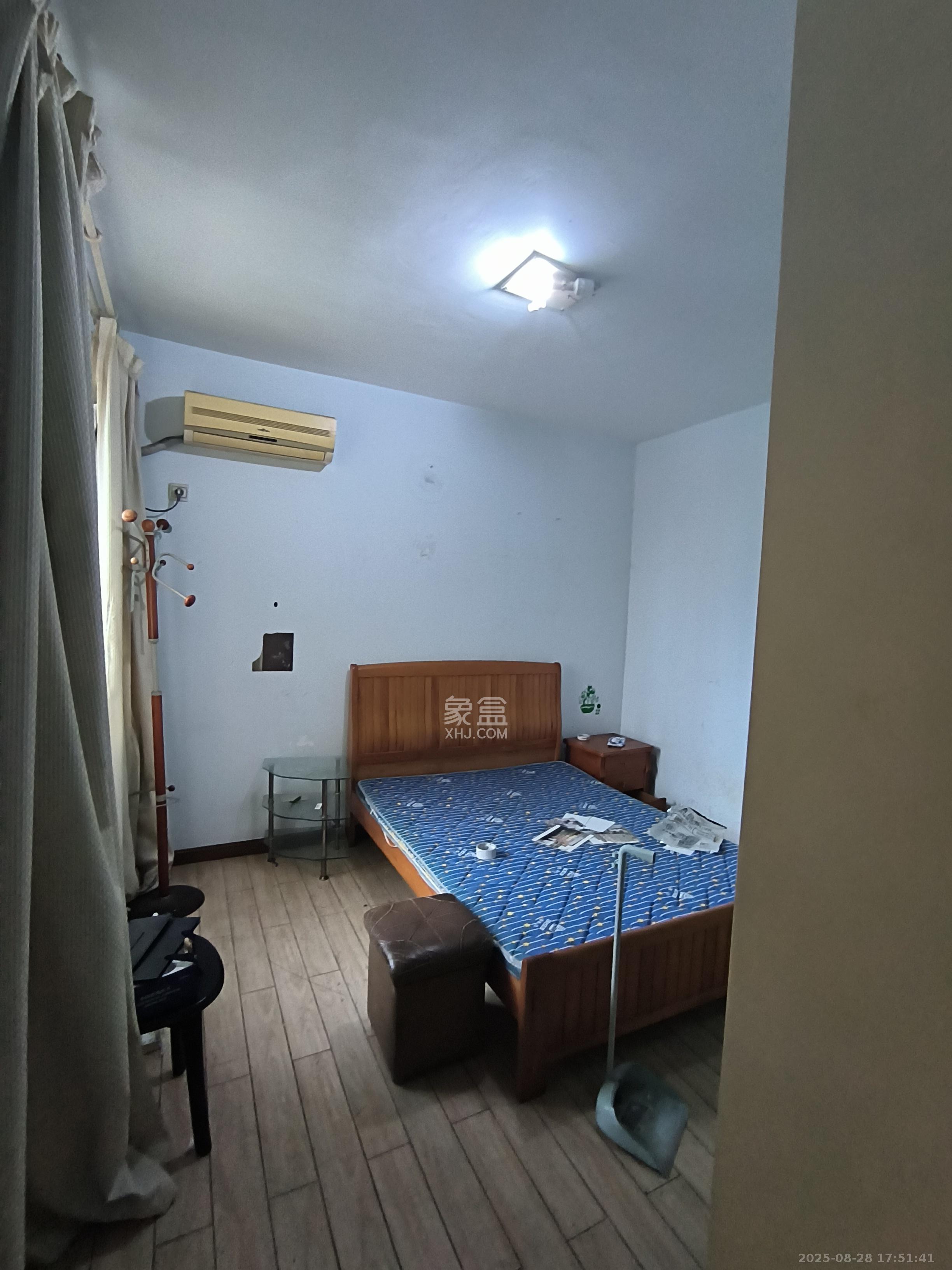 阳光丽景 3室2厅2卫 1800.0元/月 阳光丽景 3室2厅2卫 1800.0元/月室内图