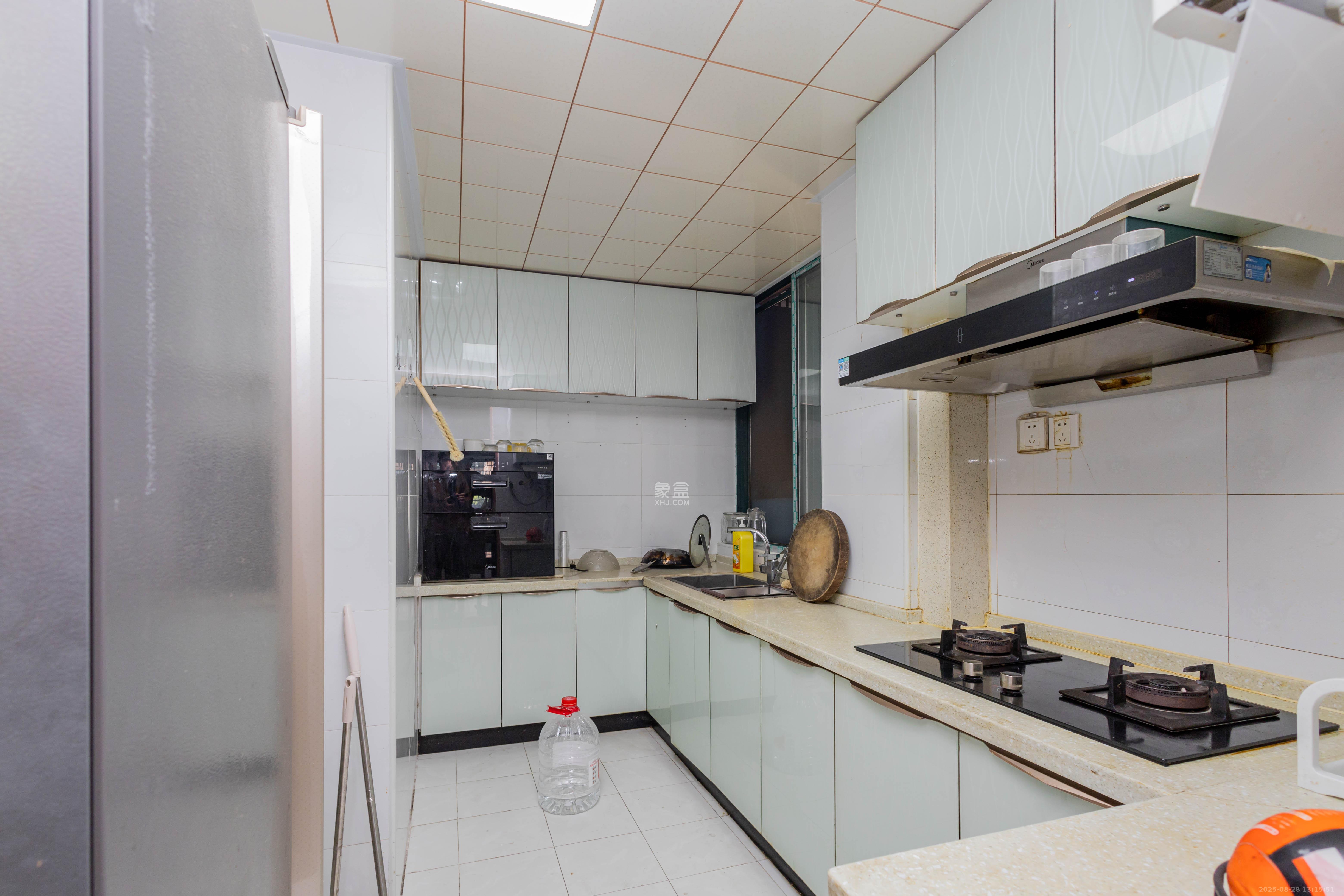 才子佳郡  4室2厅2卫    2300.0元/月室内图