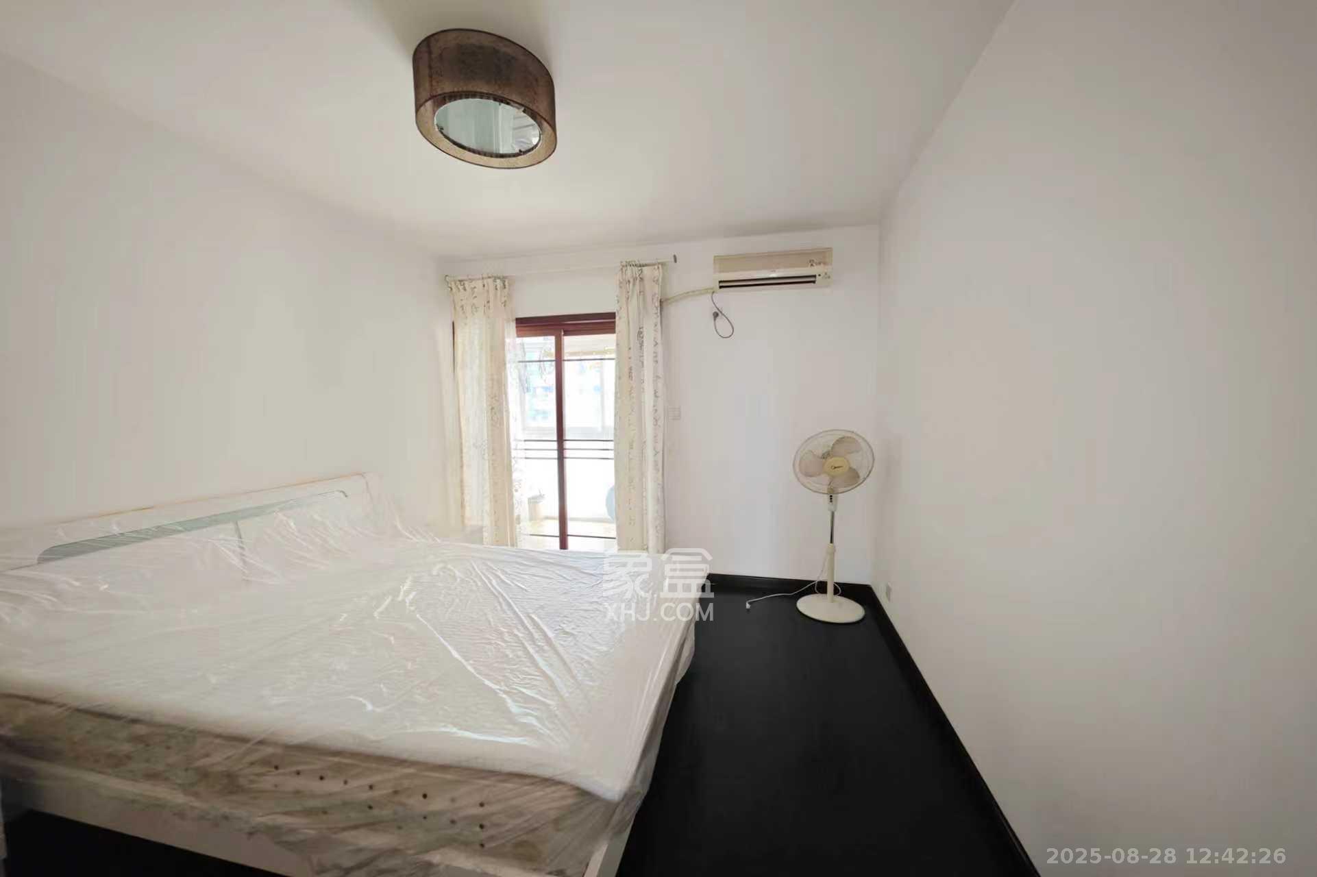 丽星景园  4室2厅2卫    3700.0元/月 丽星景园  4室2厅2卫    3700.0元/月室内图