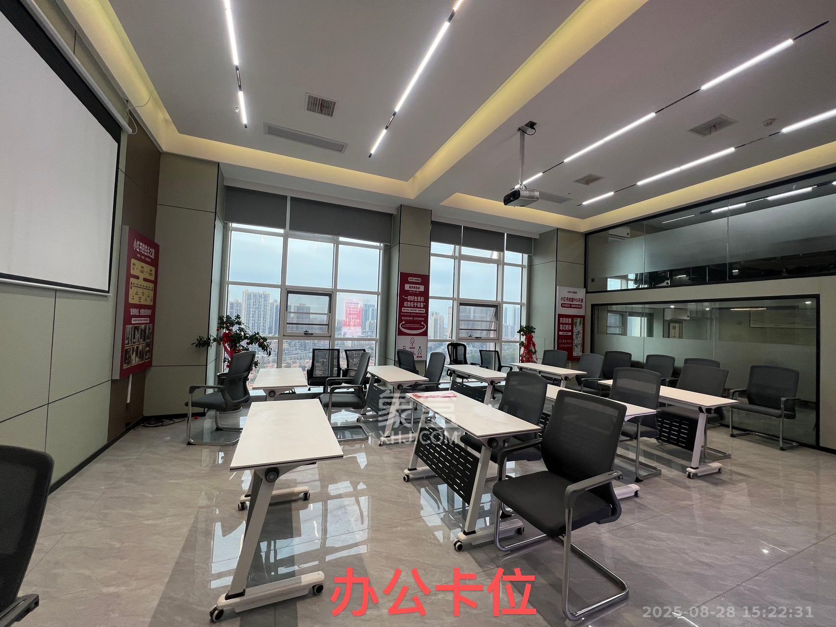 中建嘉和城  5室2厅1卫   12000.00元/月室内图