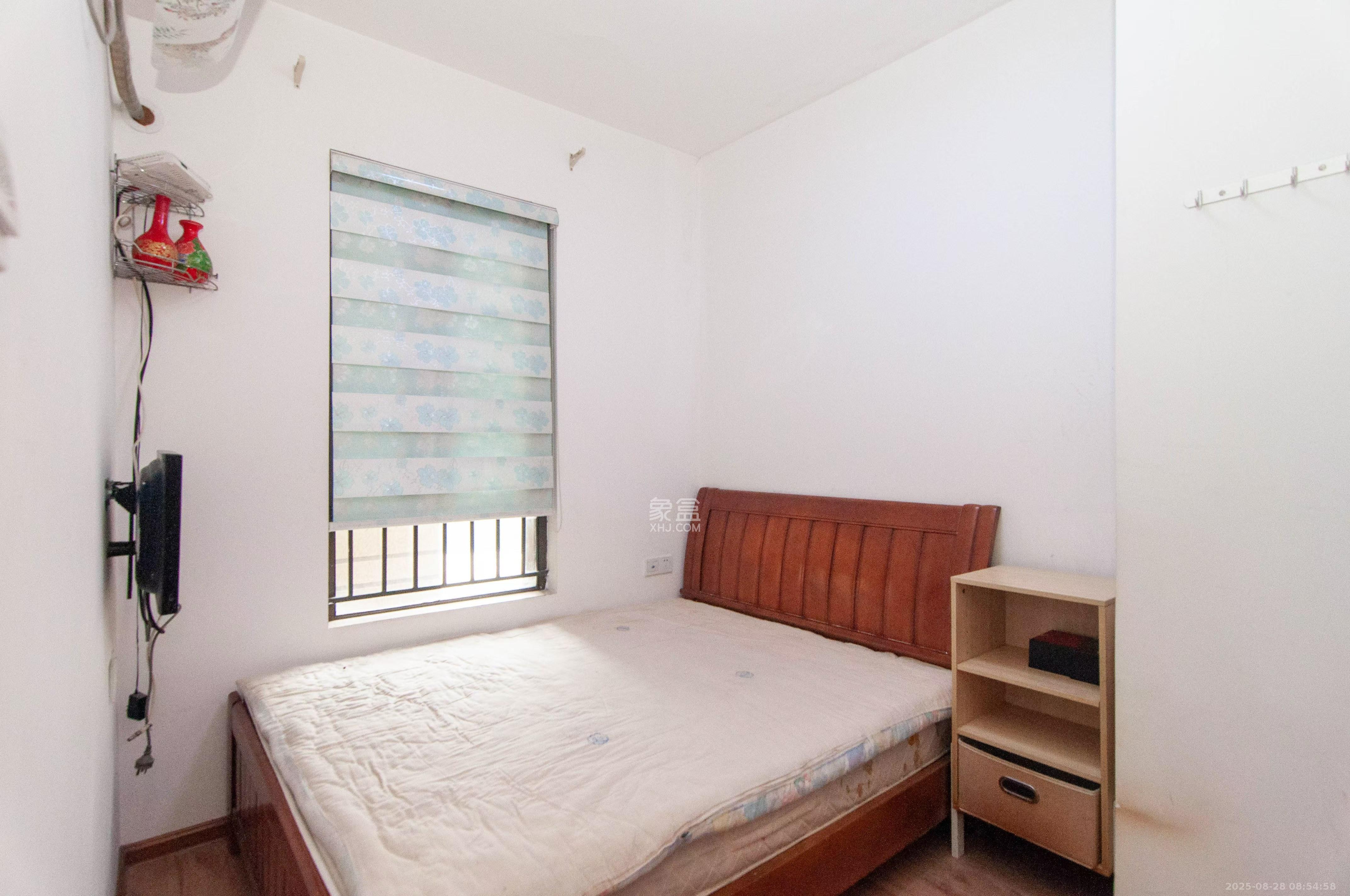 金茂梅溪湖  3室1厅1卫    2400.0元/月室内图