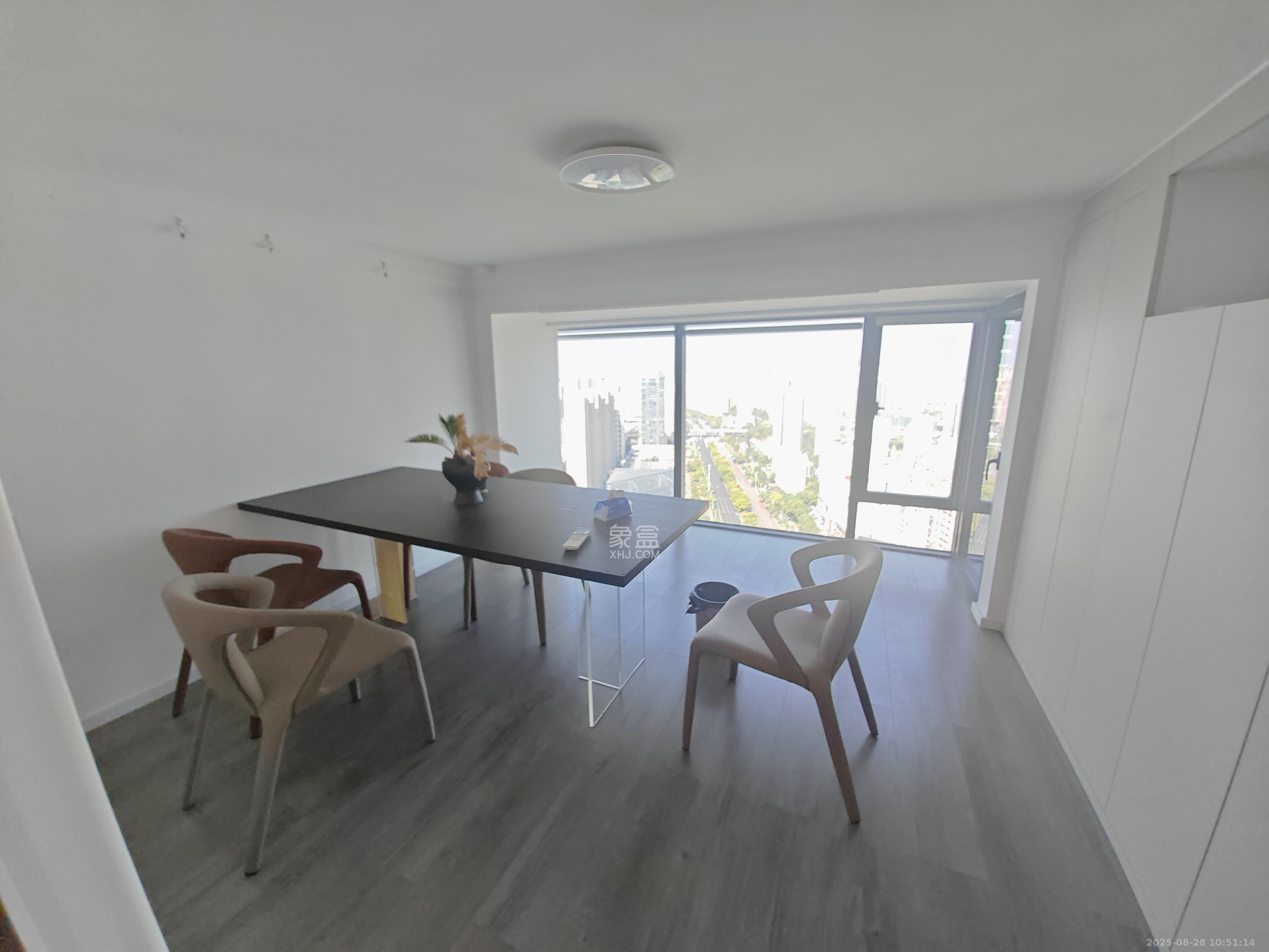 京武浪琴山三期（京武中心）  2室1厅1卫    3200.0元/月室内图