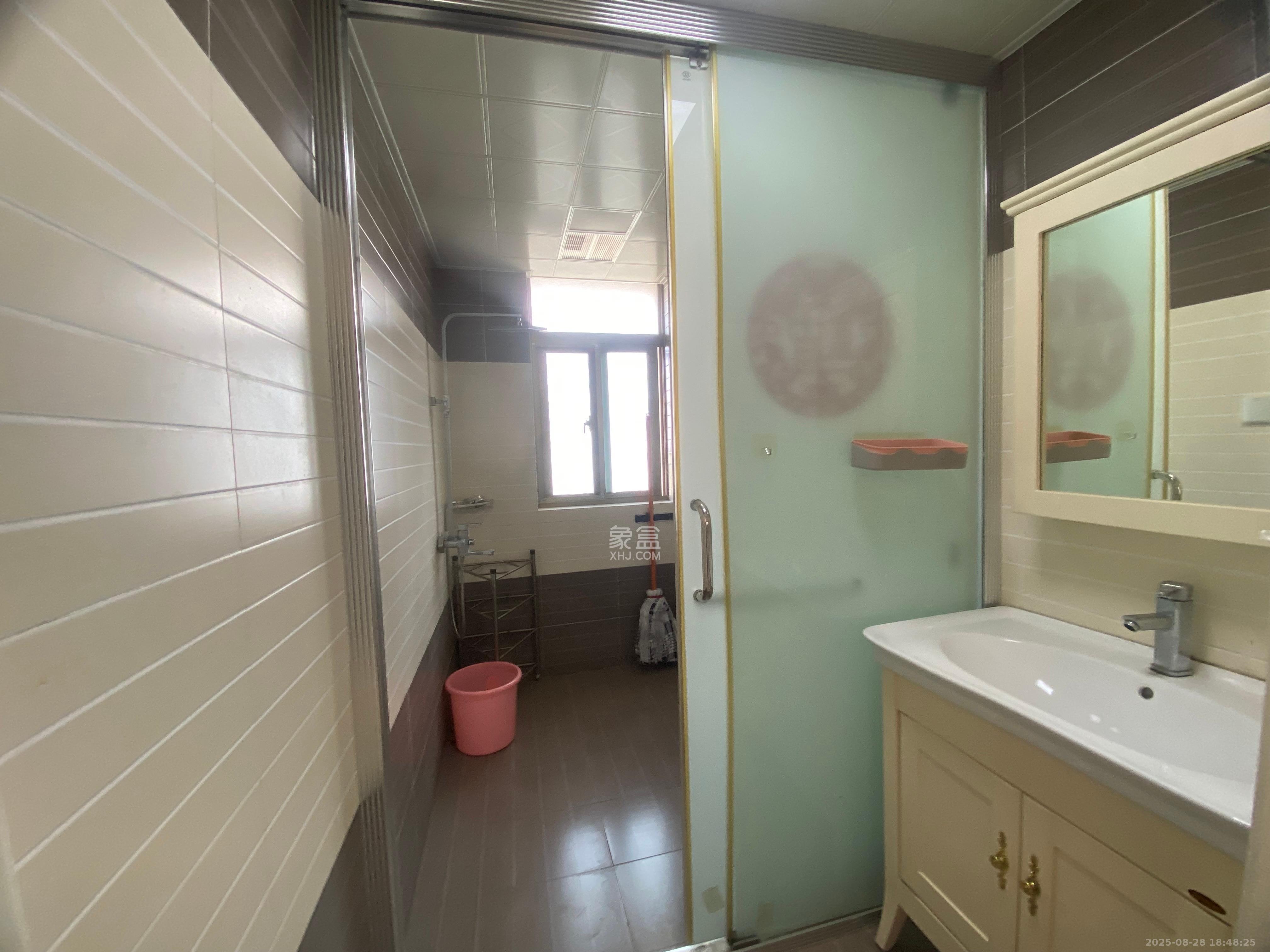 碧桂园威尼斯城  4室2厅2卫    2380.0元/月室内图