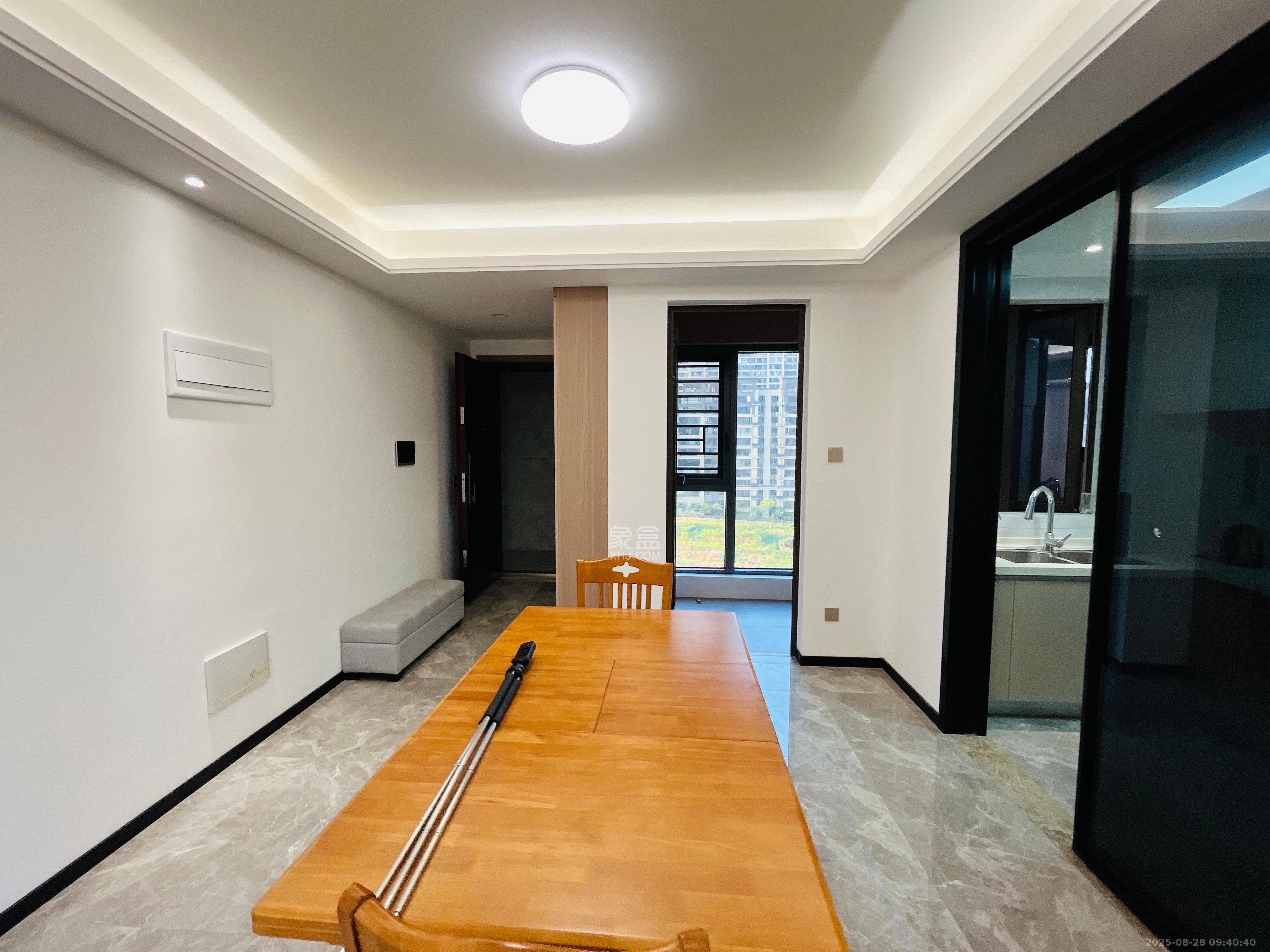 澳海文澜府 3室2厅2卫 2200.0元/月 澳海文澜府 3室2厅2卫 2200.0元/月室内图