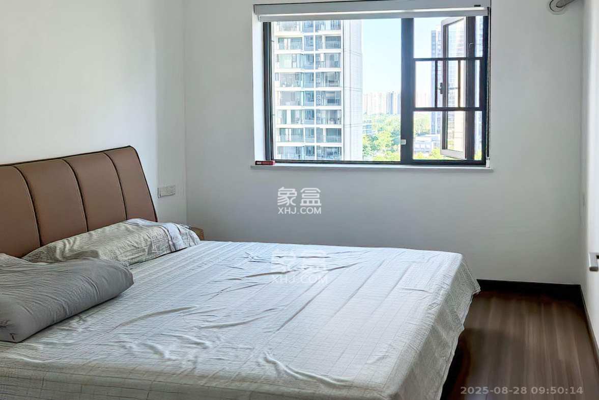 保利天汇  4室2厅2卫    4500.0元/月 保利天汇  4室2厅2卫    4500.0元/月室内图