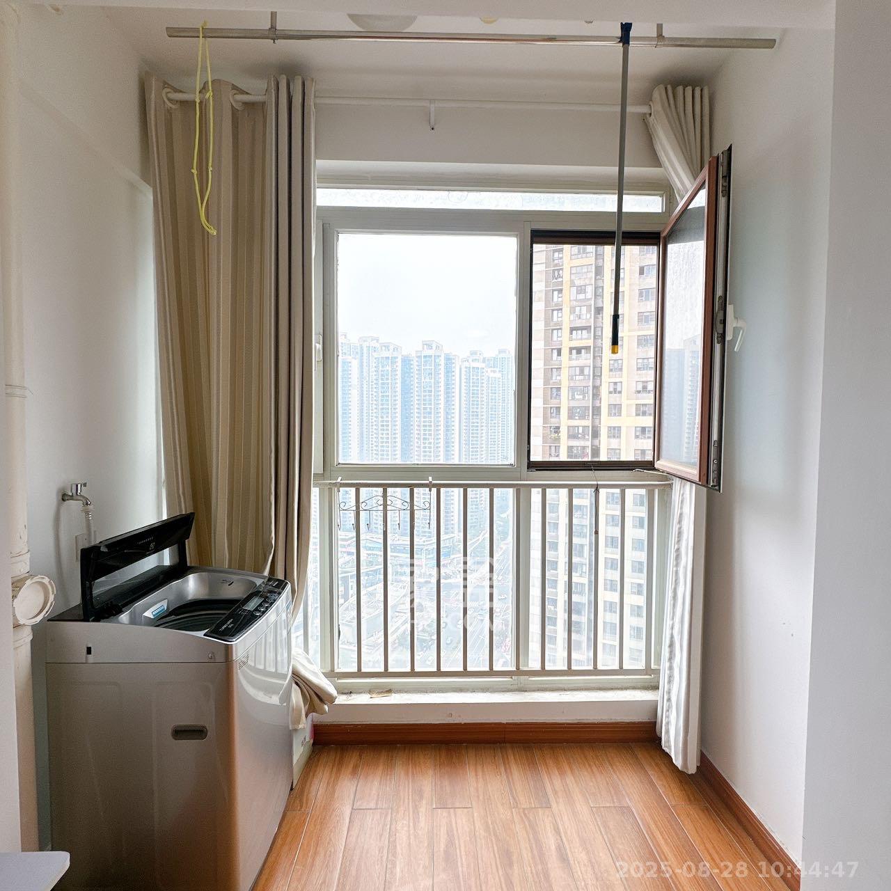 北辰三角洲E4区  1室1厅1卫    1850.0元/月 北辰三角洲E4区  1室1厅1卫    1850.0元/月室内图