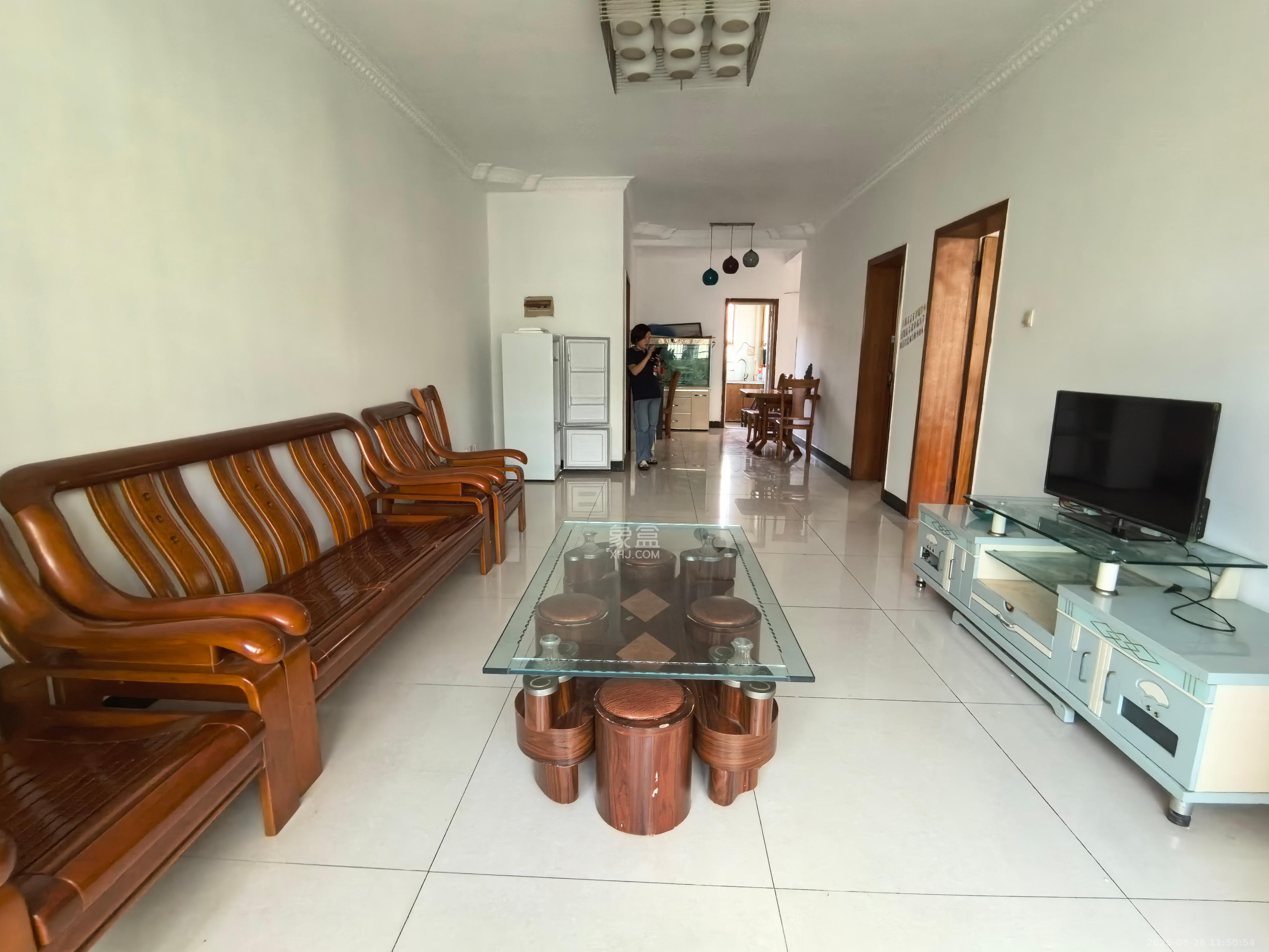 兴联小区 2室1厅1卫 1200.0元/月 兴联小区 2室1厅1卫 1200.0元/月室内图