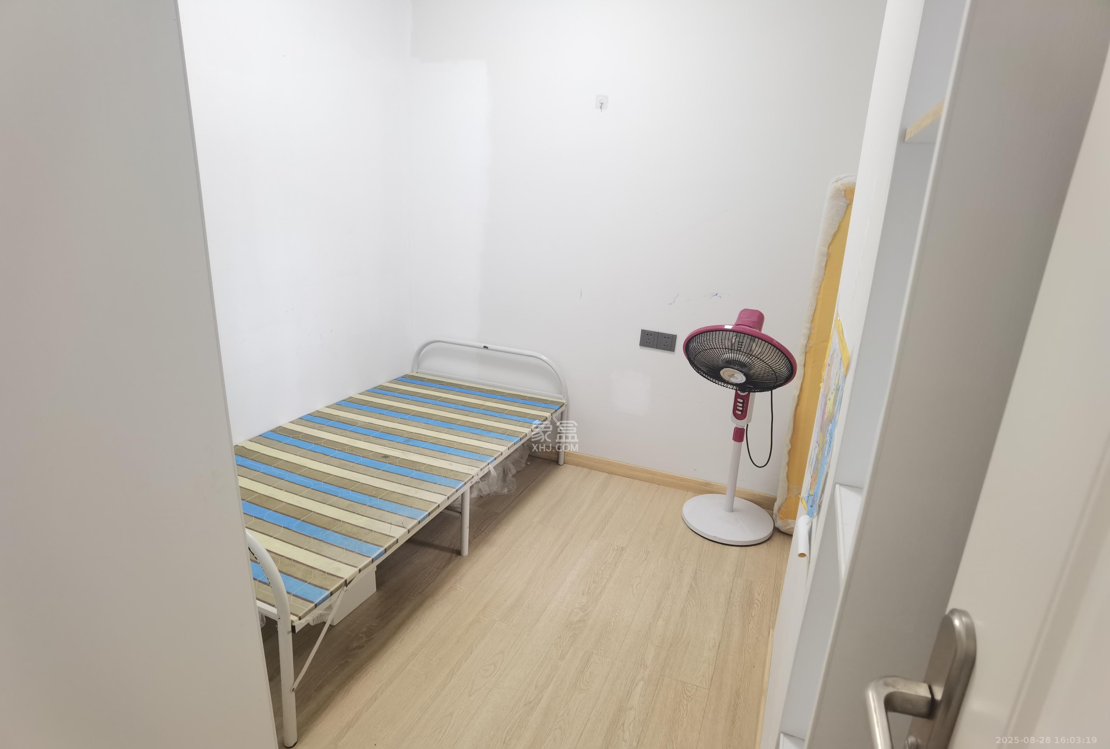 水墨林溪  3室2厅1卫   2200.00元/月室内图