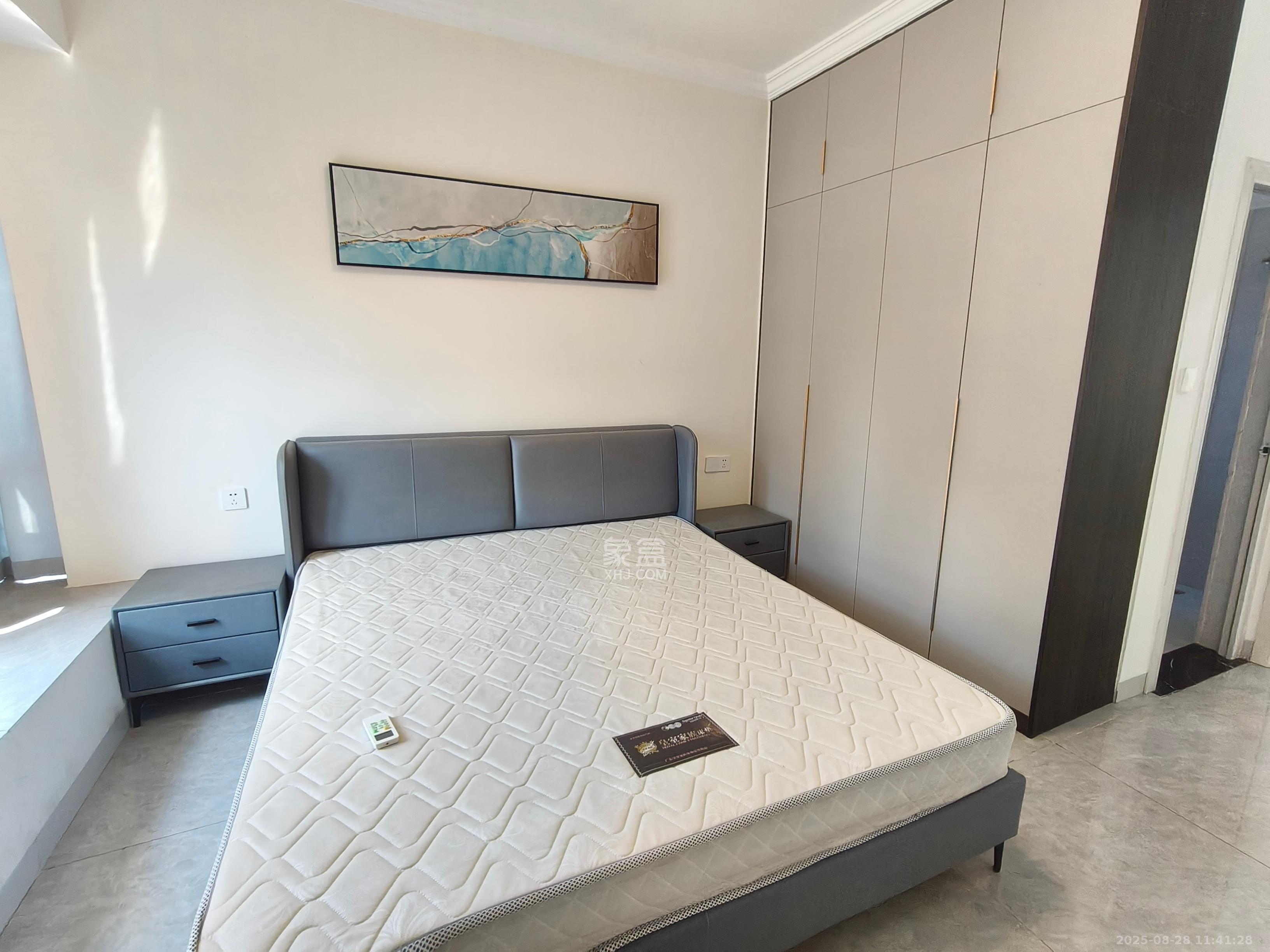 明昇壹城（明昇时代广场）二期  4室2厅2卫    4300.0元/月室内图