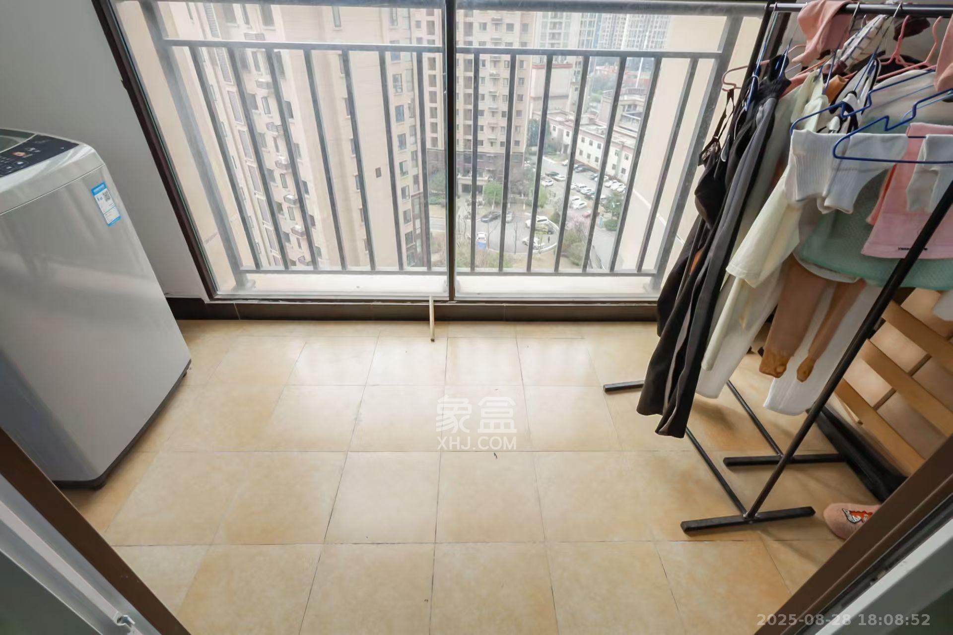 金科世界城  3室2厅1卫    2000.0元/月 金科世界城  3室2厅1卫    2000.0元/月室内图