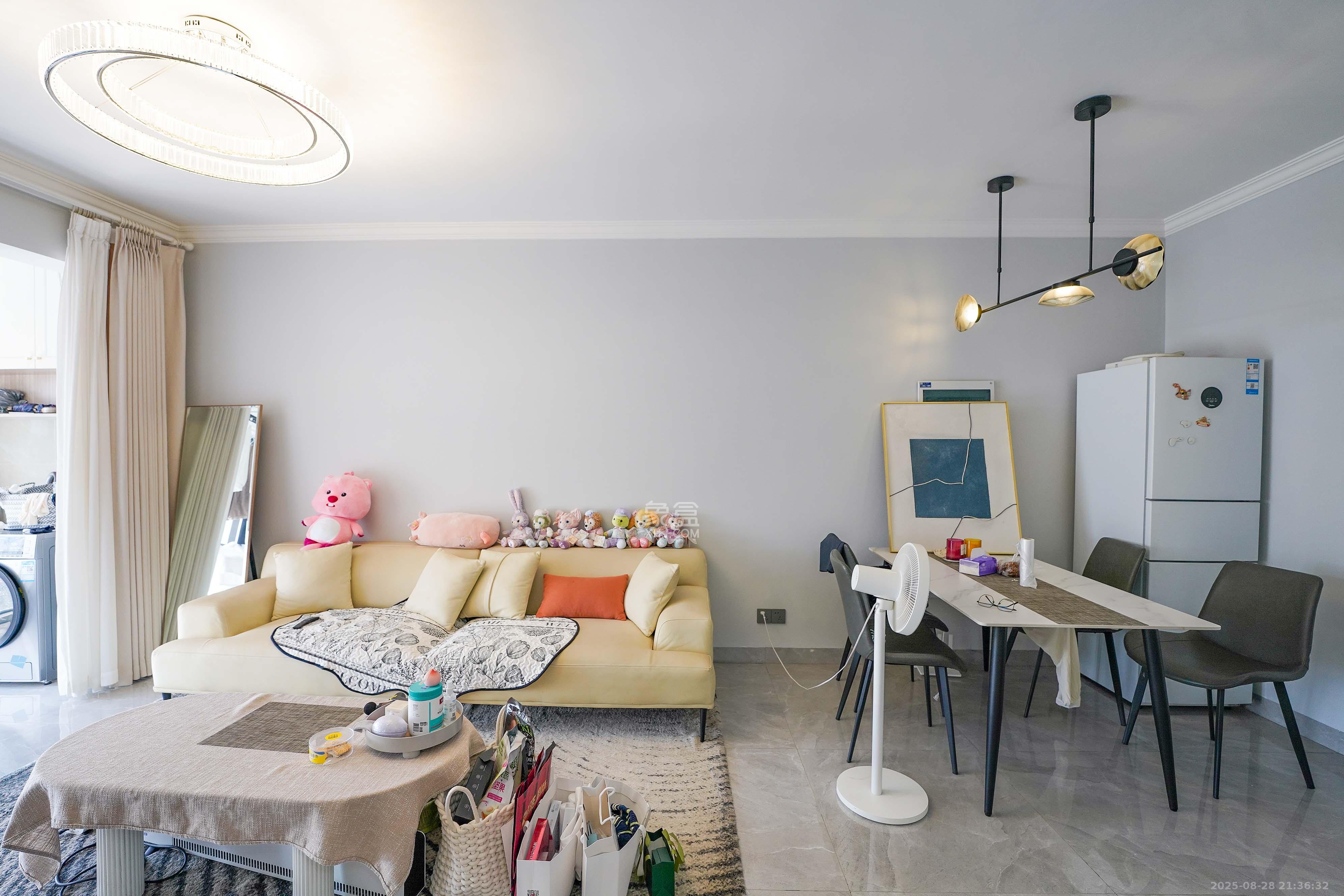 福天藏郡院子  2室2厅1卫    60.0万客厅