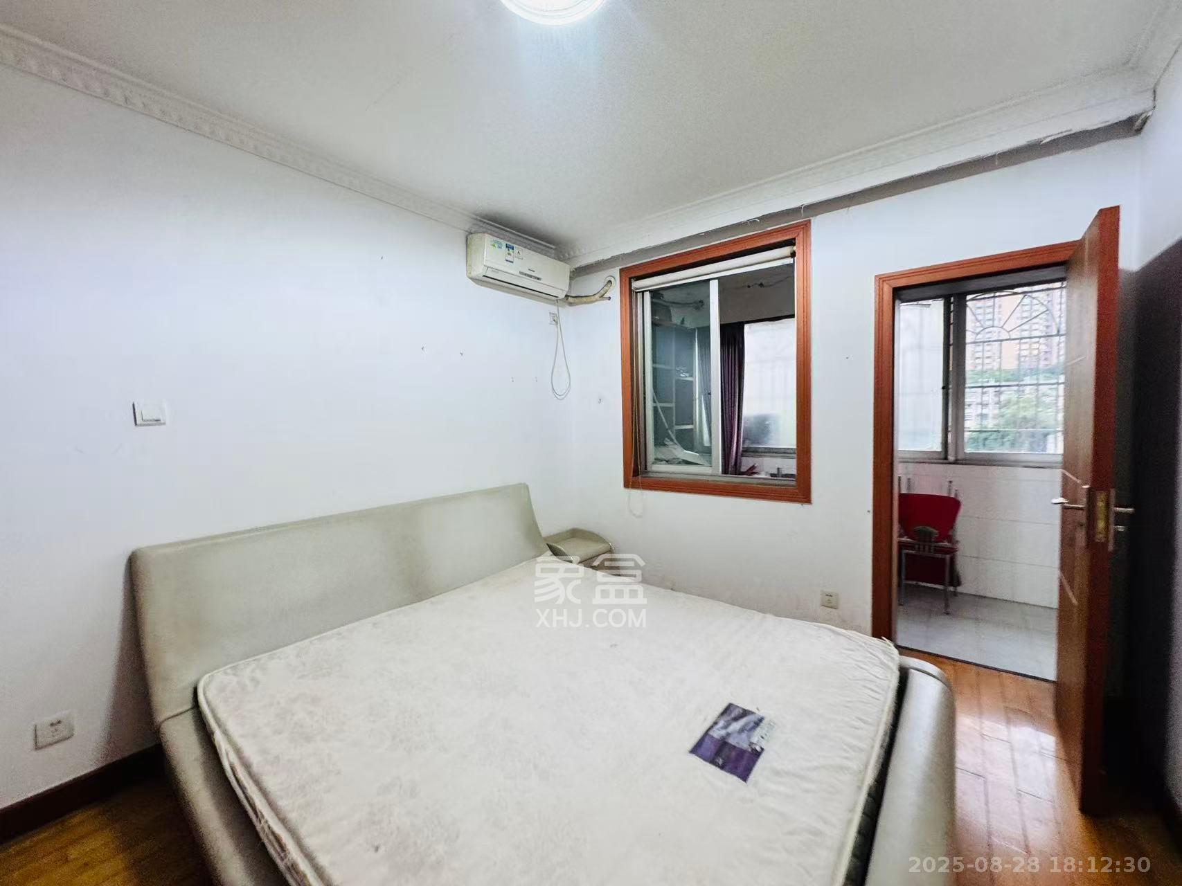 天龙花园 2室1厅2卫 2000.0元/月 天龙花园 2室1厅2卫 2000.0元/月室内图