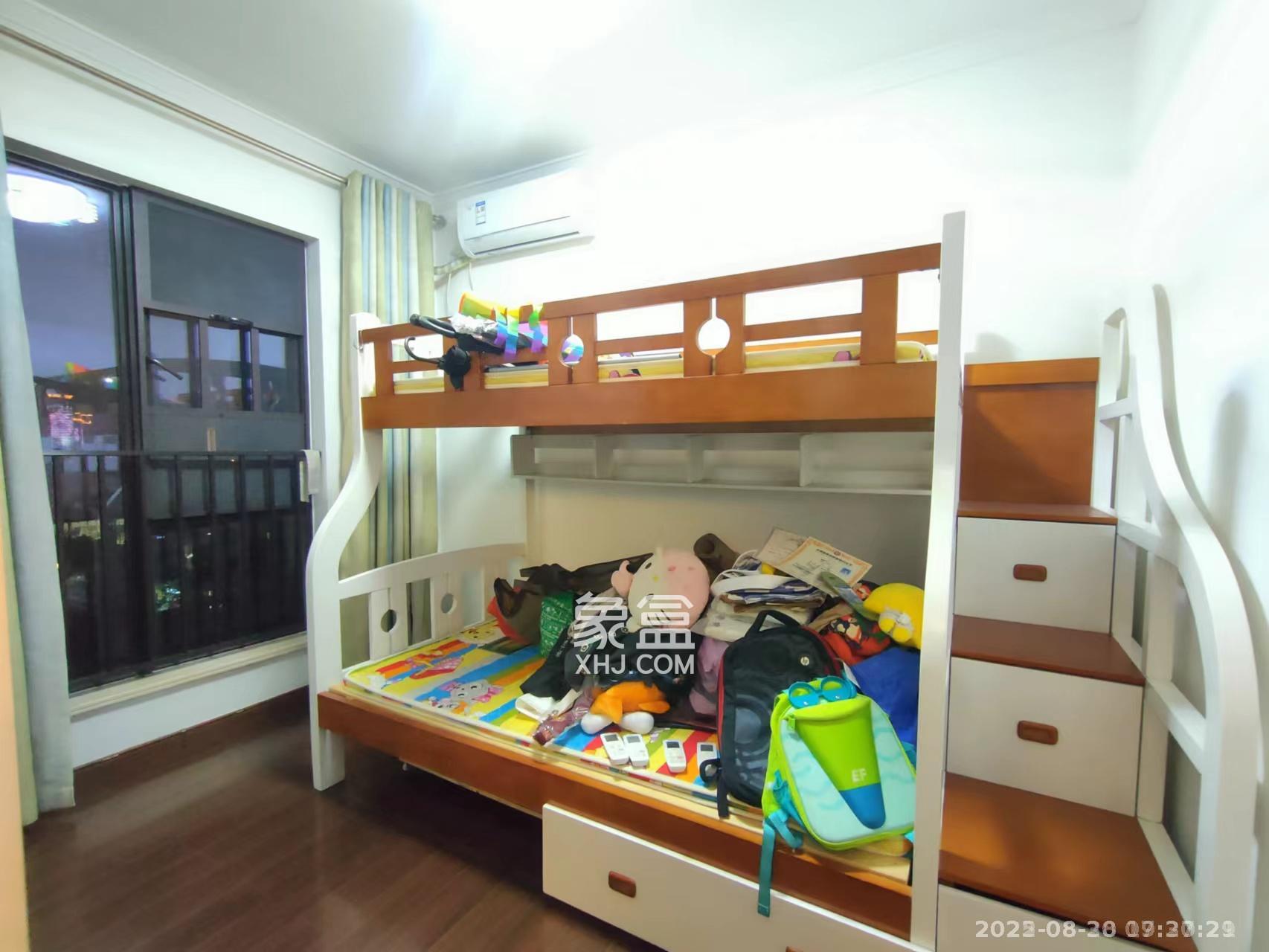 万科里金域滨江  3室2厅1卫    3800.0元/月 万科里金域滨江  3室2厅1卫    3800.0元/月室内图