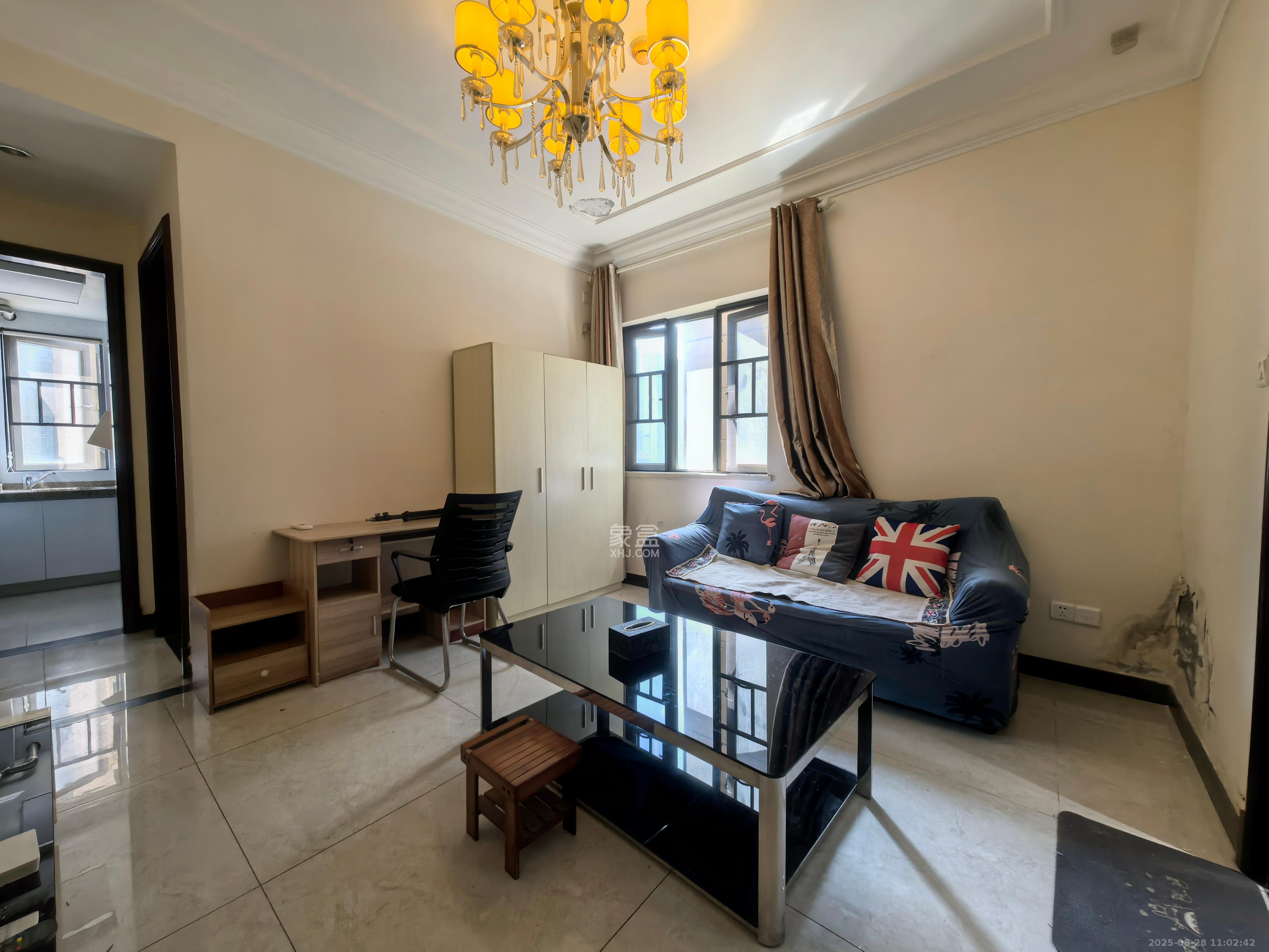 恒大国际广场  1室1厅1卫    1600.0元/月室内图