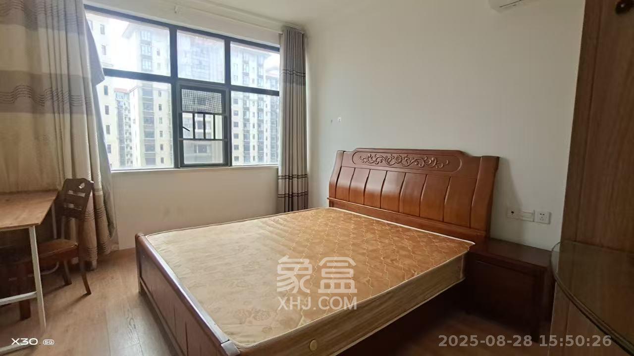 江山帝景哈佛  3室2厅1卫   1900.00元/月室内图
