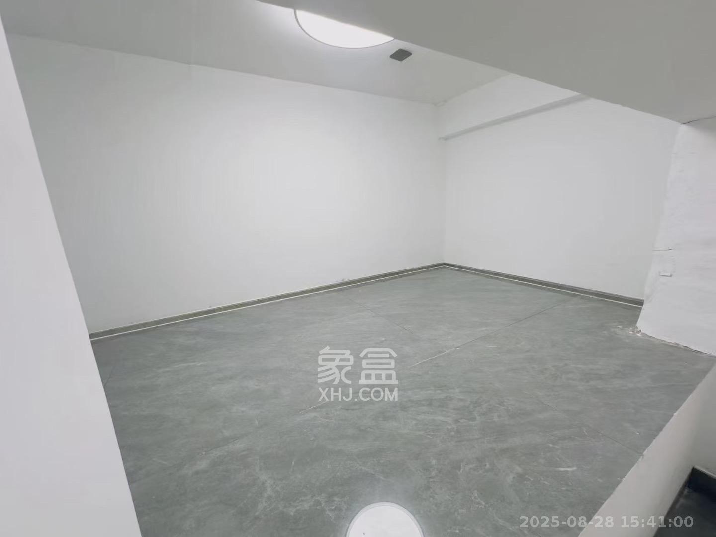 碧桂园印象  2室1厅1卫    2300.0元/月室内图