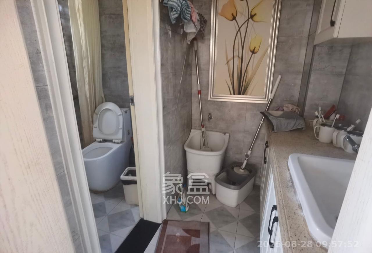 中信凯旋城(中信新城四期)  3室2厅1卫    2000.0元/月 中信凯旋城(中信新城四期)  3室2厅1卫    2000.0元/月室内图