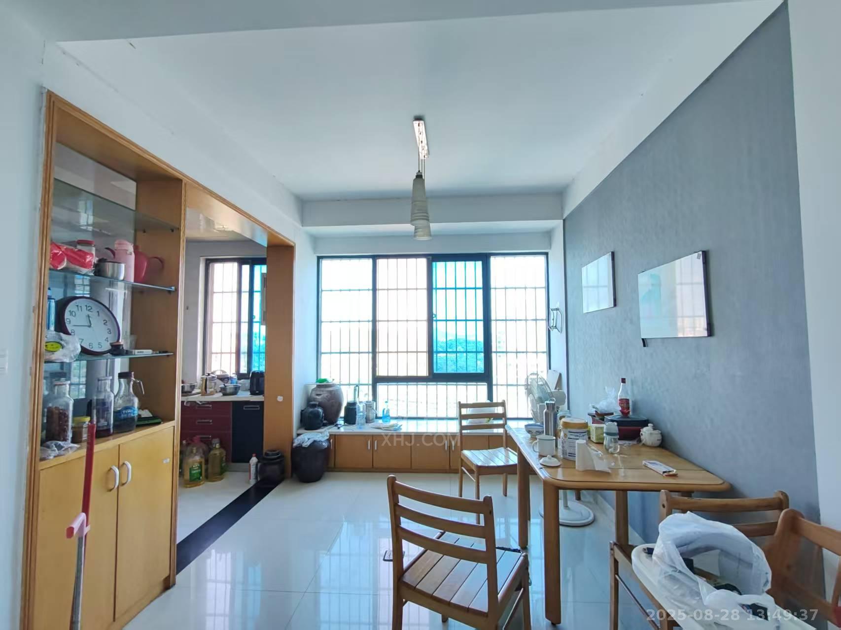 圣华名城建设北路110号 3室2厅2卫 1600.0元/月 圣华名城建设北路110号 3室2厅2卫 1600.0元/月室内图