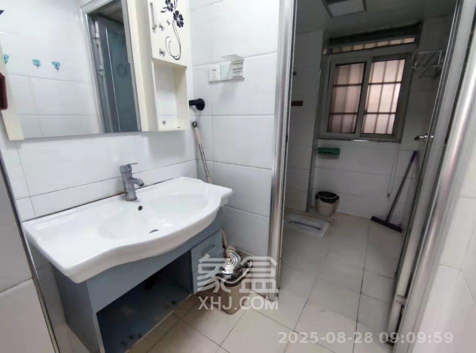 和沁园 2室1厅1卫 1900.0元/月 和沁园 2室1厅1卫 1900.0元/月室内图