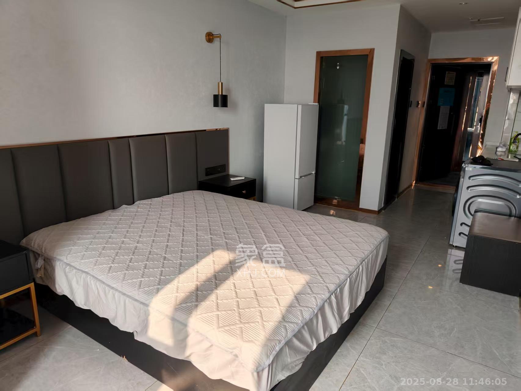 东盈商业广场(华泉城市广场)  1室1厅1卫    1450.0元/月 东盈商业广场(华泉城市广场)  1室1厅1卫    1450.0元/月