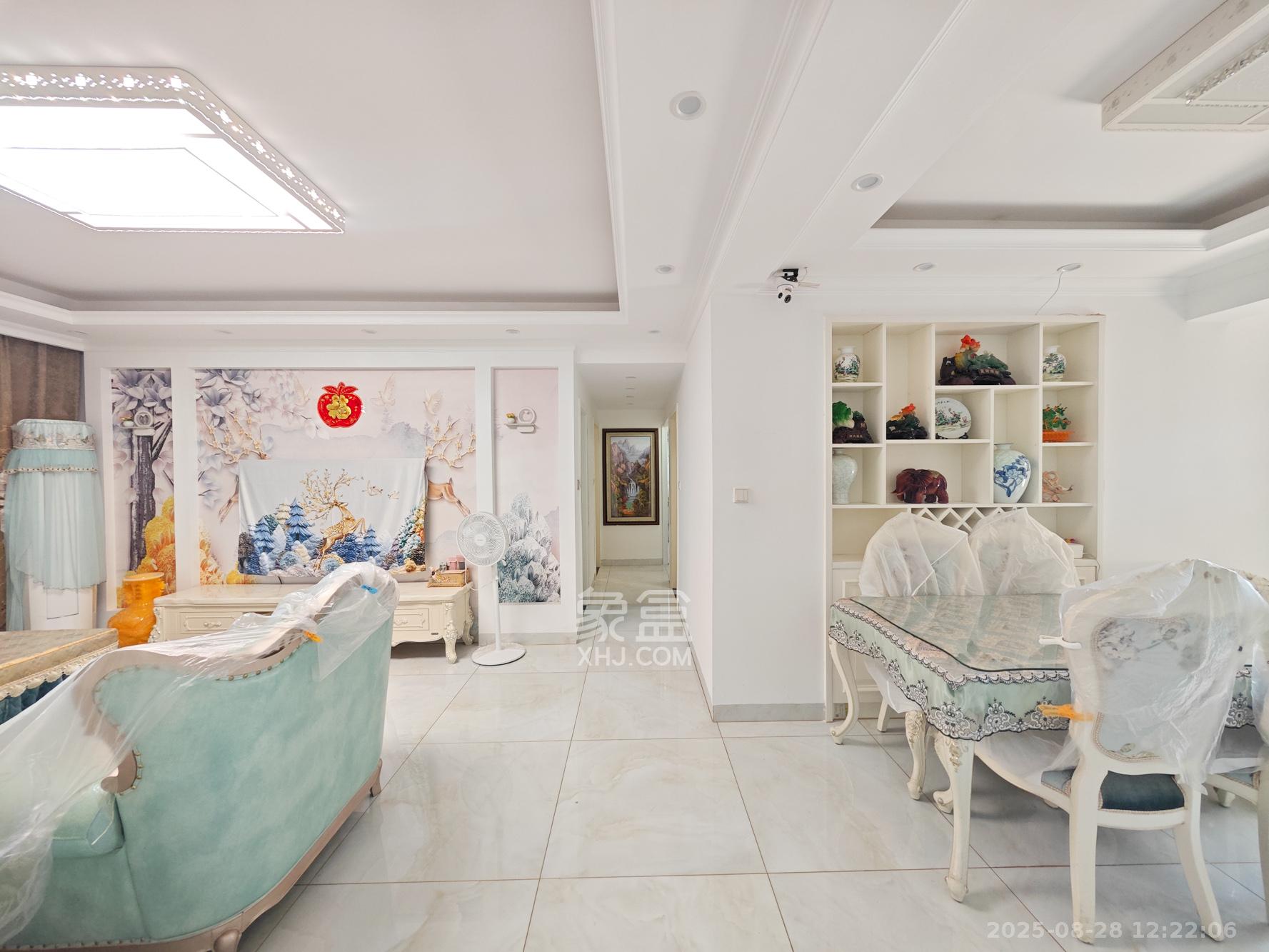 博长山水香颐 1室2厅1卫 108.0万 博长山水香颐 1室2厅1卫 108.0万客厅