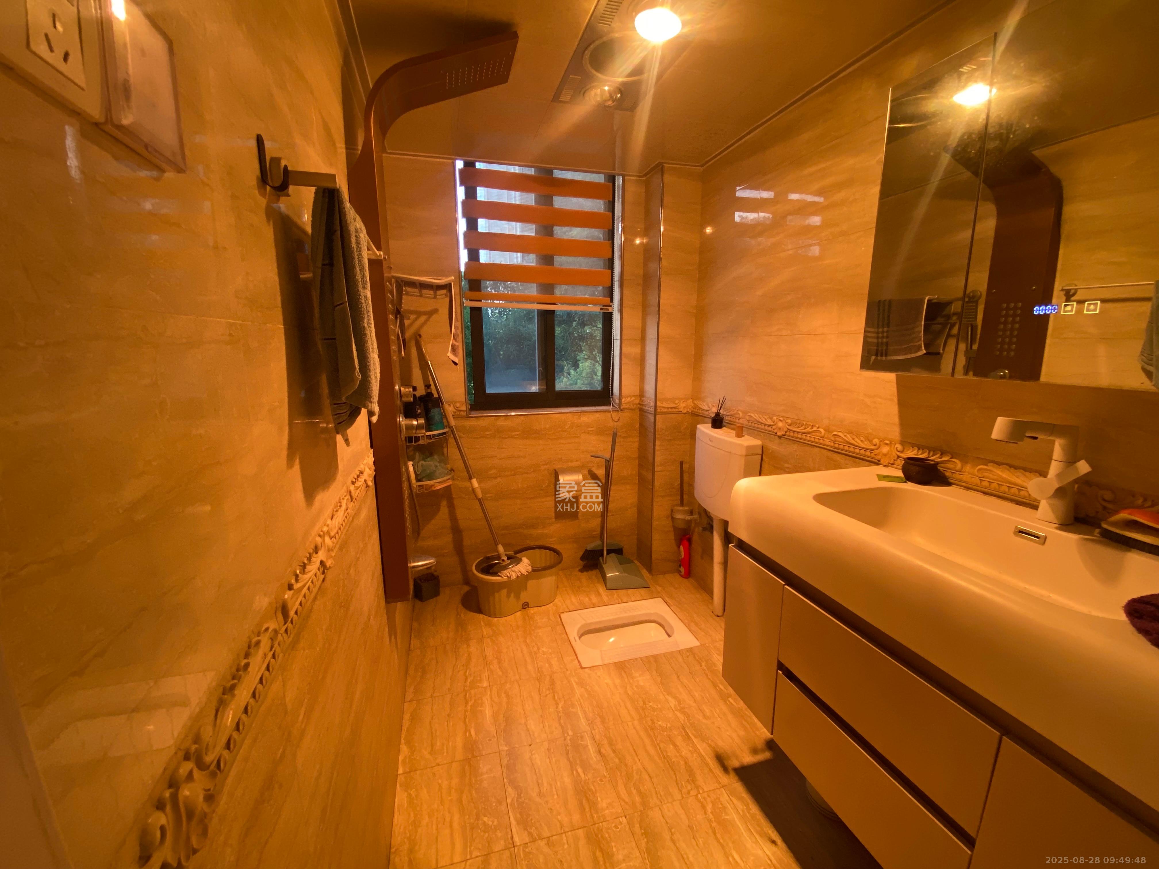 海林馨香雅苑  2室2厅1卫    2400.0元/月室内图