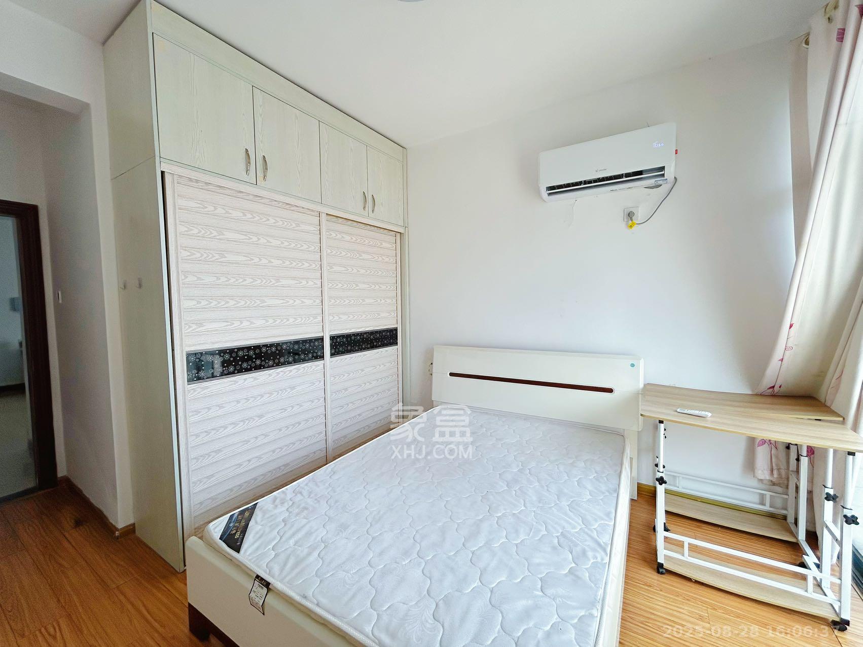 湘江世纪城融江苑 2室2厅1卫 1700.0元/月 湘江世纪城融江苑 2室2厅1卫 1700.0元/月室内图