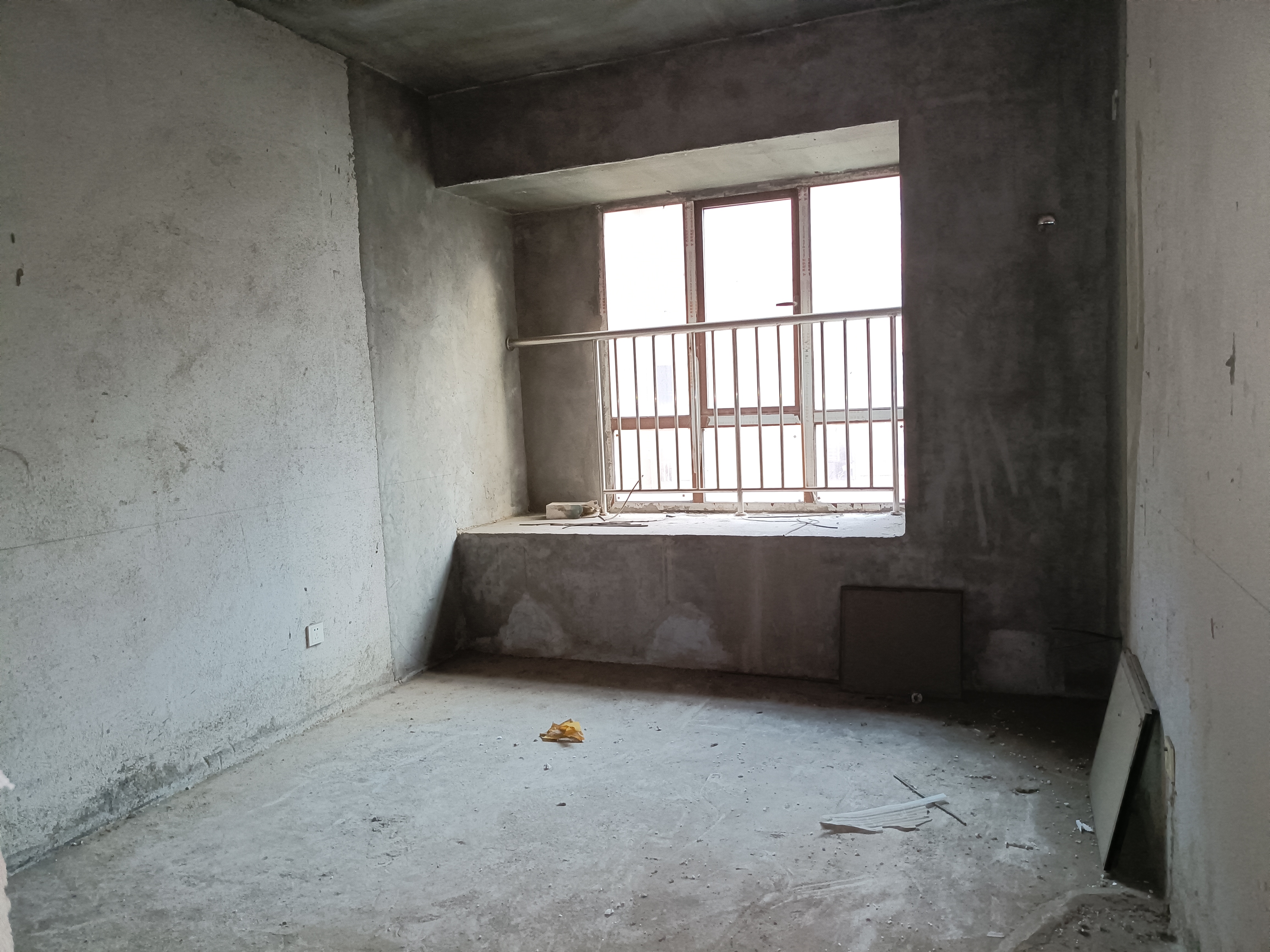 湾田和悦  4室2厅2卫    81.8万 湾田和悦  4室2厅2卫    81.8万客厅