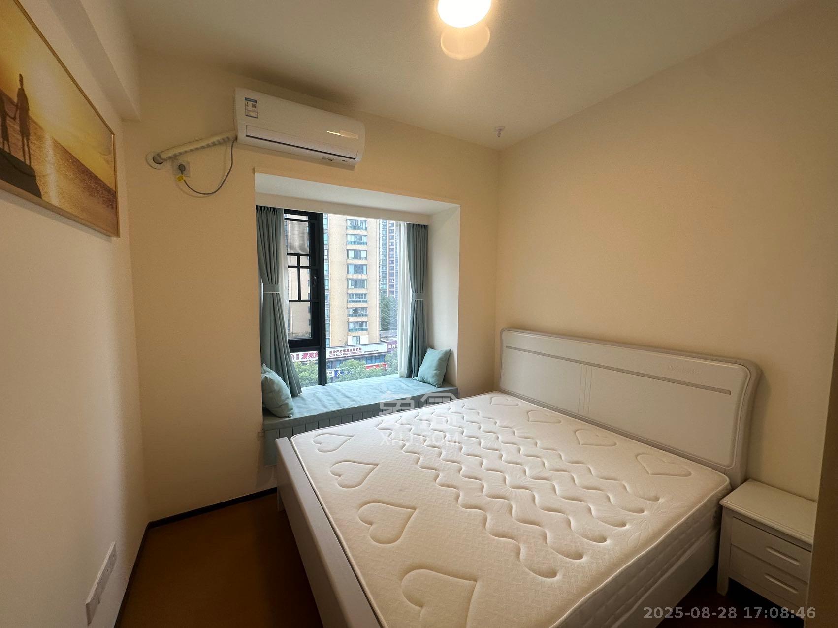 恒大金融广场 1室1厅1卫 2700.0元/月 恒大金融广场 1室1厅1卫 2700.0元/月室内图