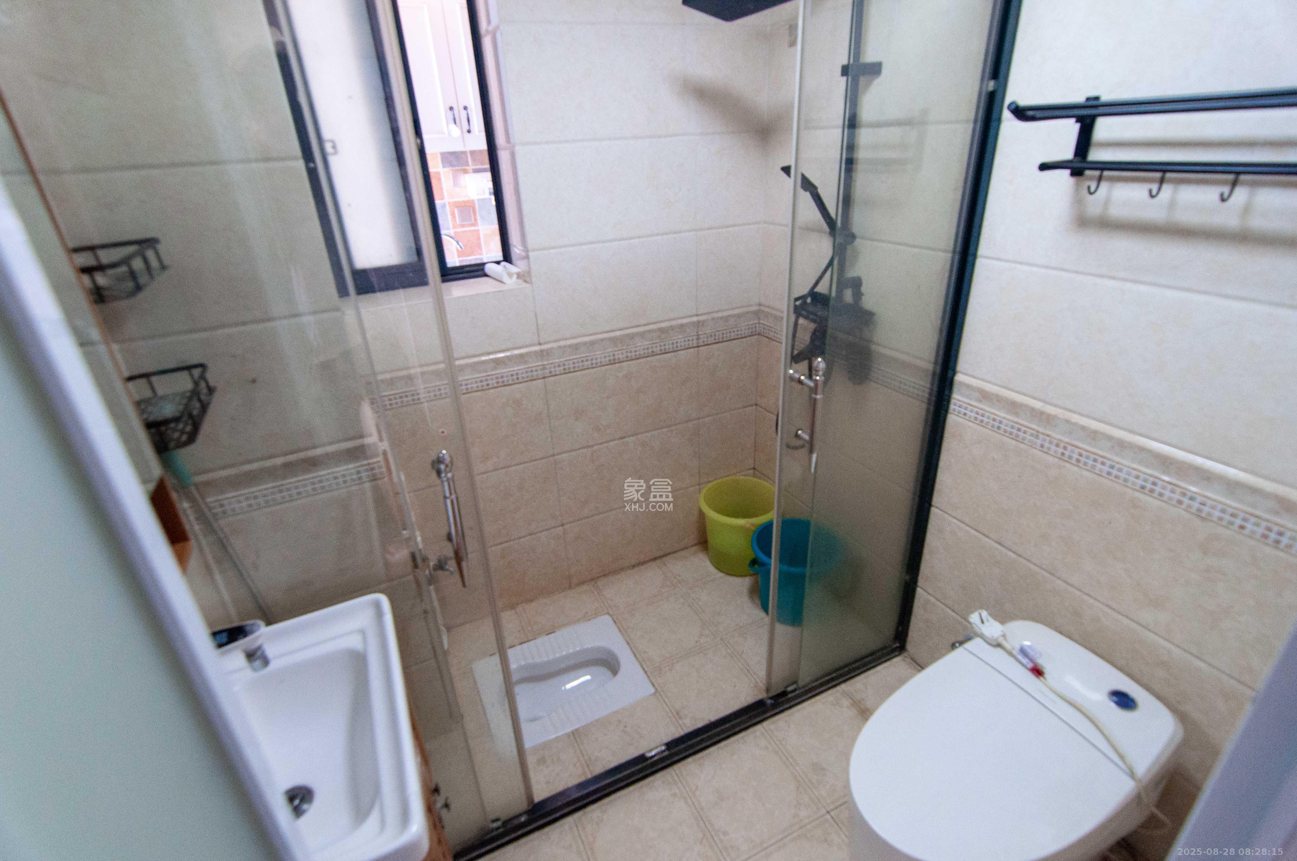 中建梅溪湖中心 3室2厅1卫 123.0万 中建梅溪湖中心 3室2厅1卫 123.0万卫生间