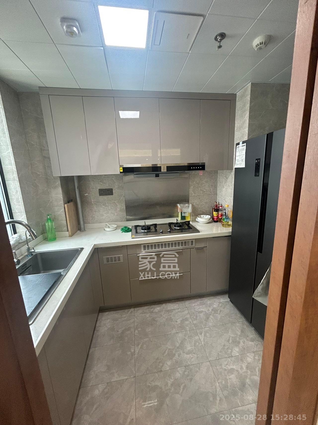 梅溪悦章  4室2厅2卫    4000.0元/月 梅溪悦章  4室2厅2卫    4000.0元/月室内图