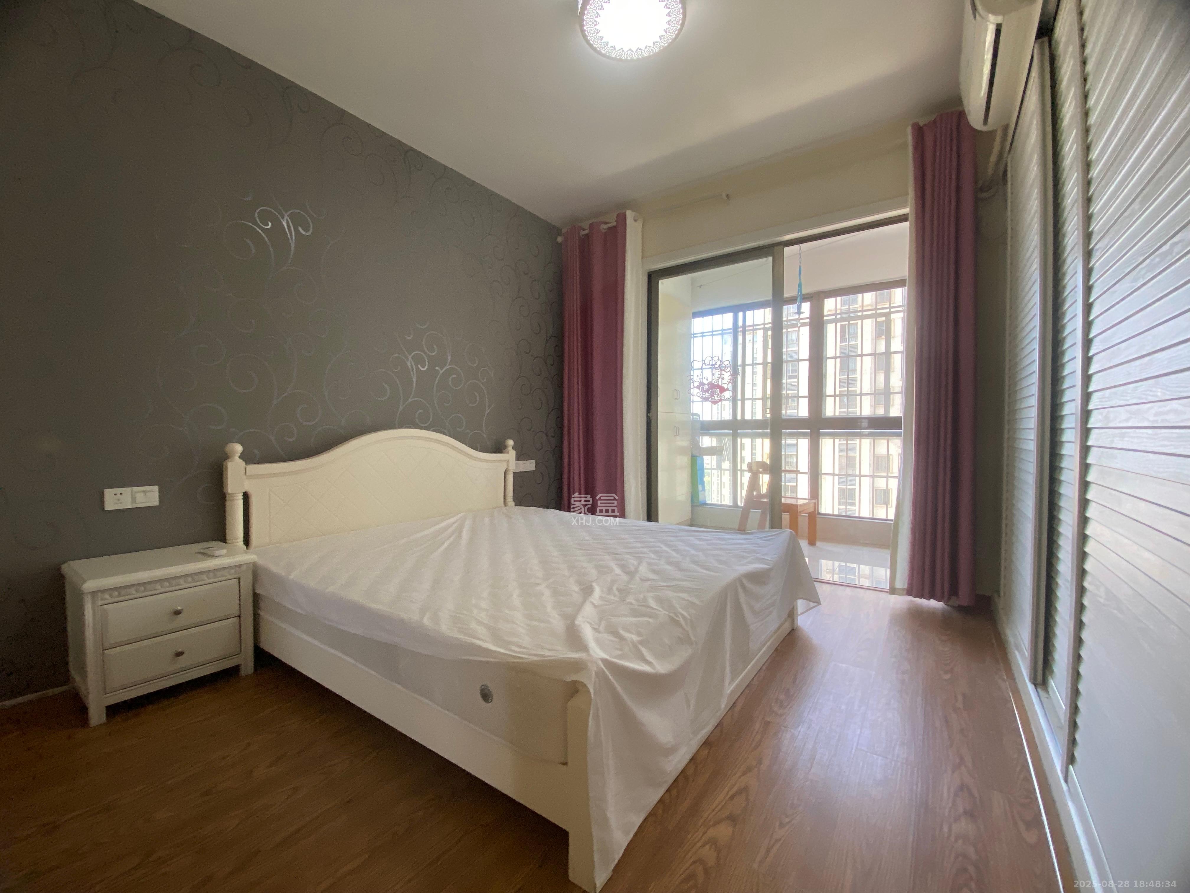 碧桂园威尼斯城  4室2厅2卫    2380.0元/月室内图