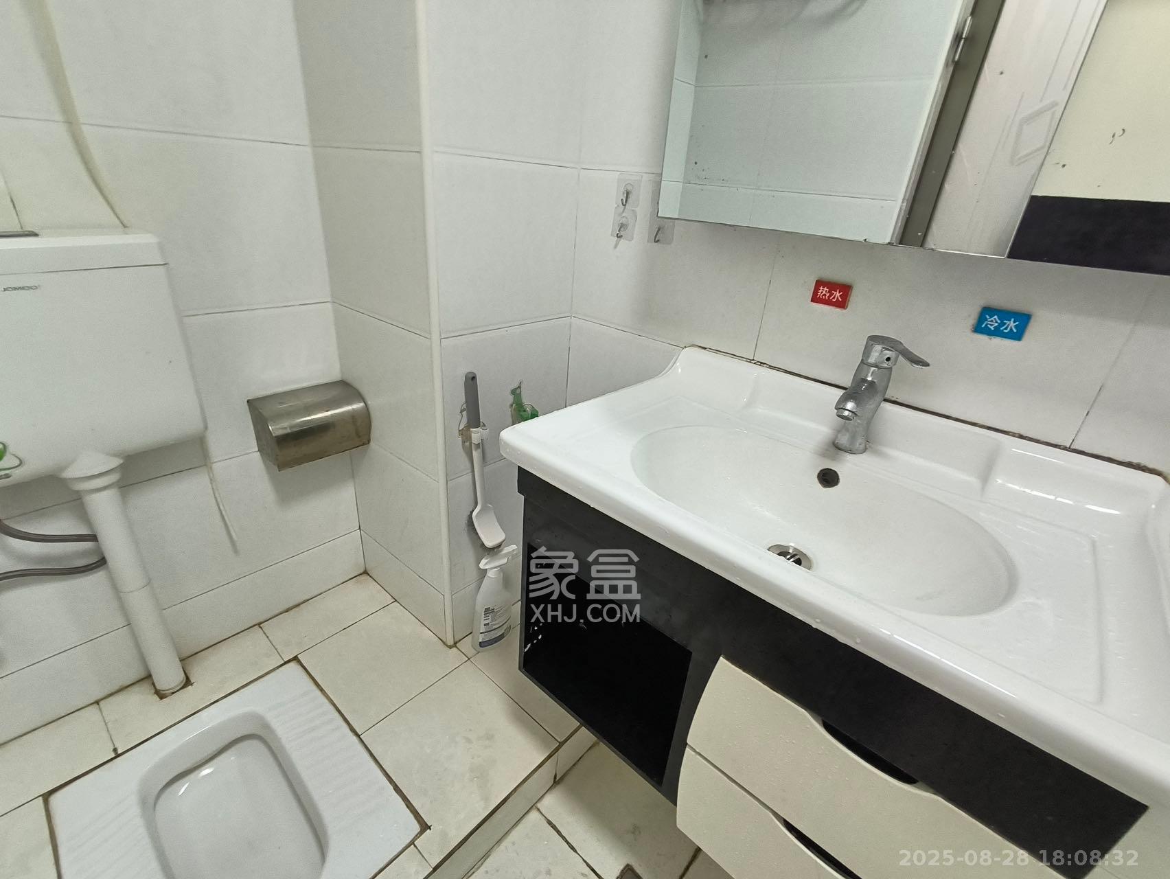 万科魅力之城 1室1厅1卫 1500.0元/月 万科魅力之城 1室1厅1卫 1500.0元/月室内图