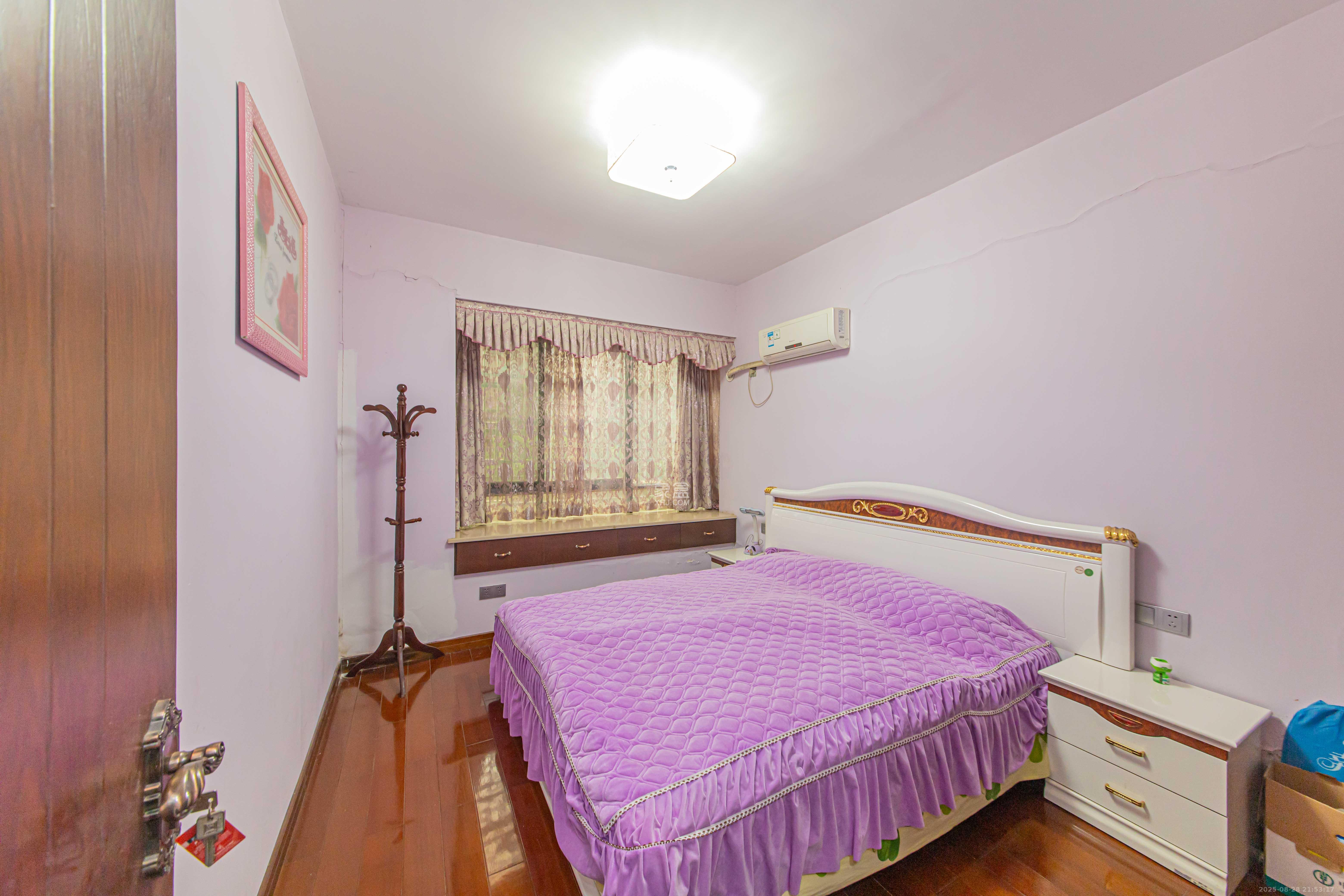 夏威夷碧水春城(碧桂园城市花园)  3室2厅1卫    88.0万 夏威夷碧水春城(碧桂园城市花园)  3室2厅1卫    88.0万卧室