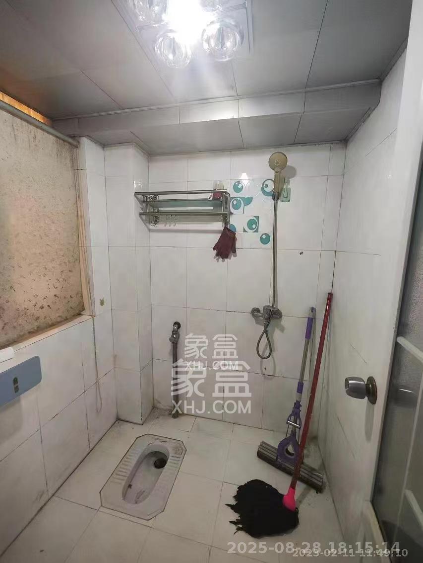 御景龙城  3室2厅2卫    1800.0元/月 御景龙城  3室2厅2卫    1800.0元/月室内图