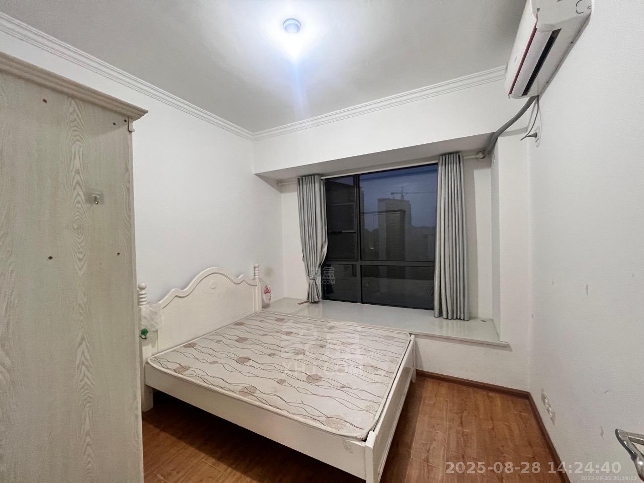 日盛山湖城  2室2厅1卫    1200.0元/月室内图