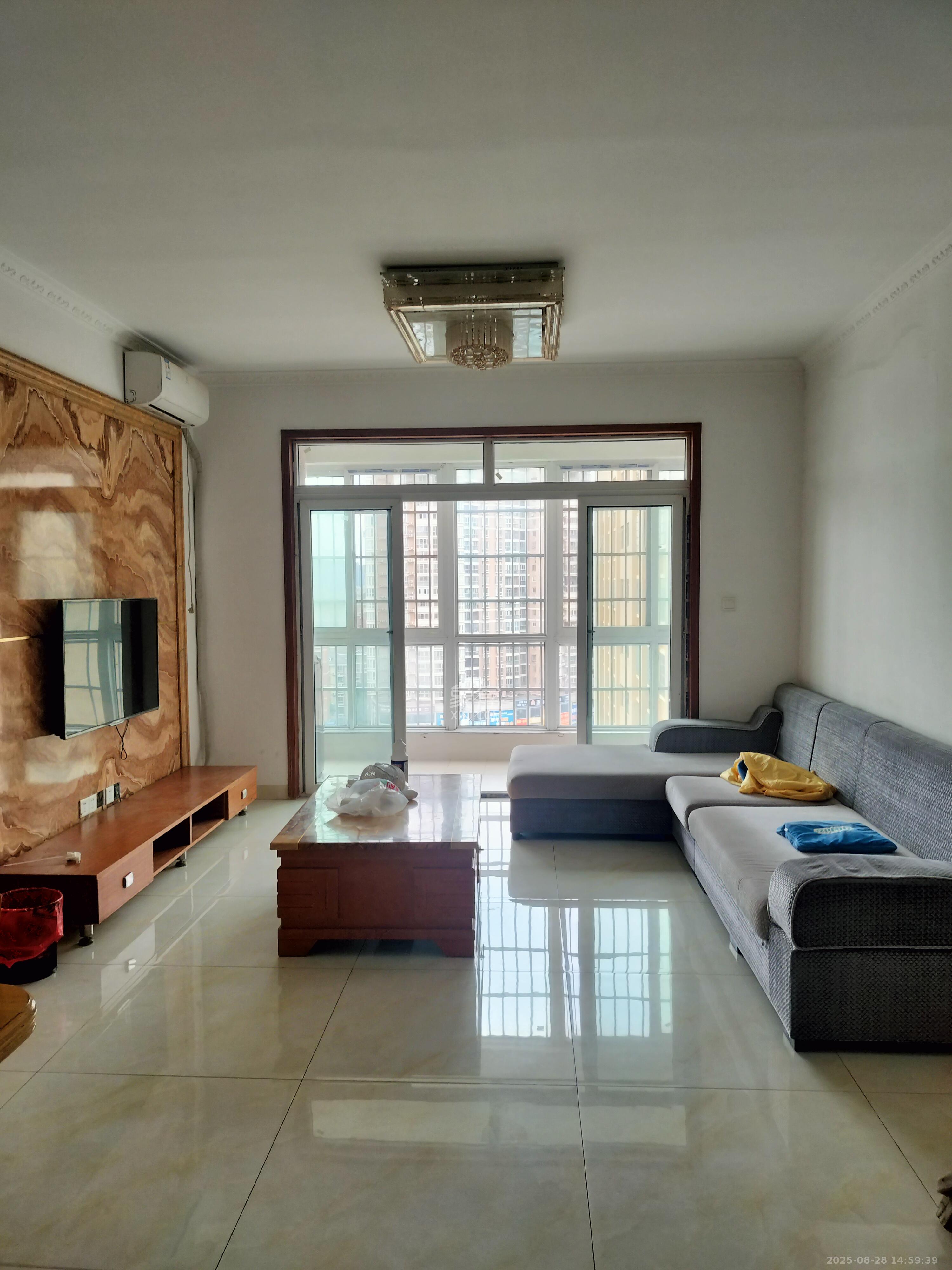 昌和商业中心/昌和国际  3室2厅1卫    2000.0元/月 昌和商业中心/昌和国际  3室2厅1卫    2000.0元/月室内图