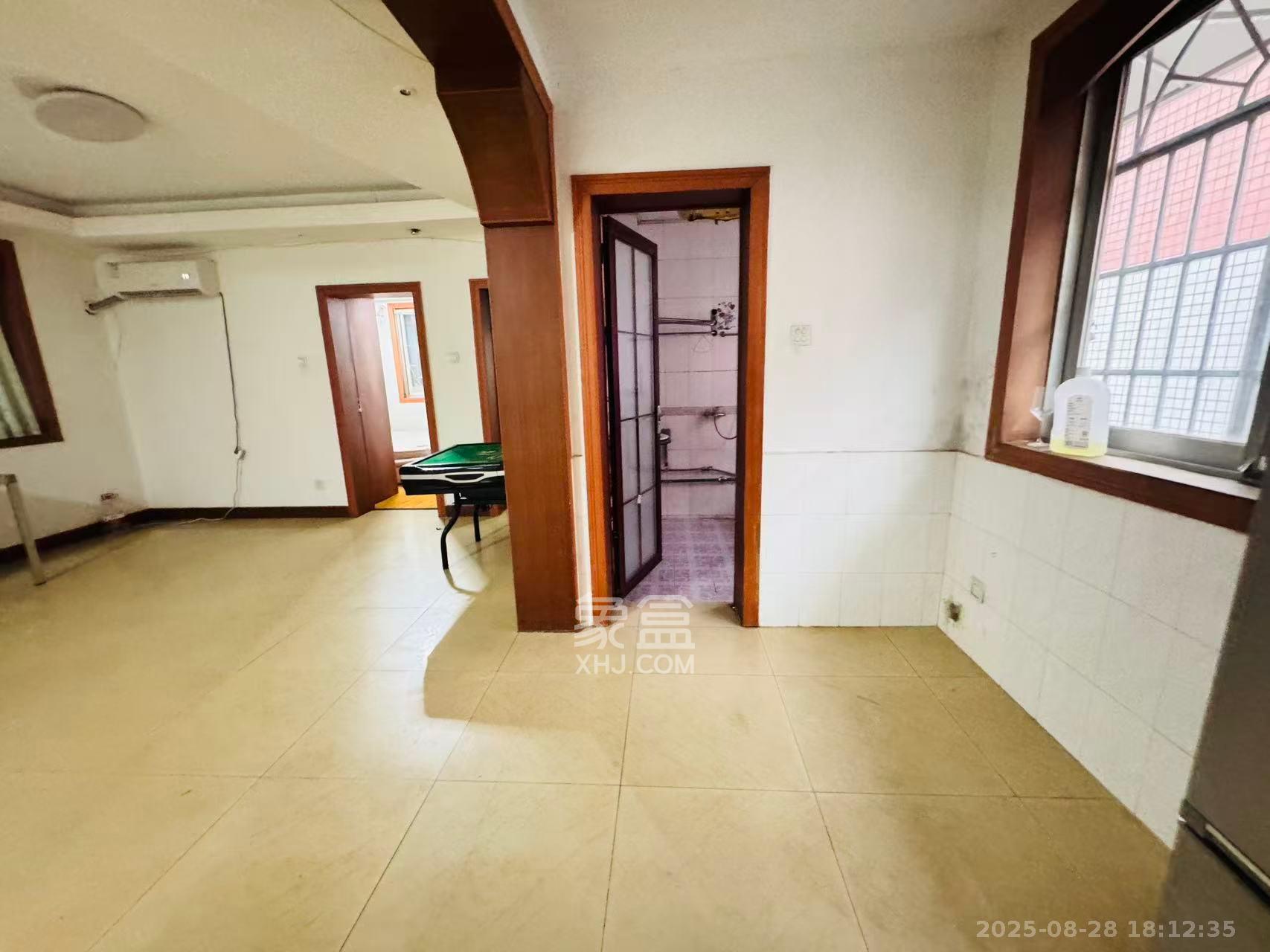 天龙花园 2室1厅2卫 2000.0元/月 天龙花园 2室1厅2卫 2000.0元/月室内图